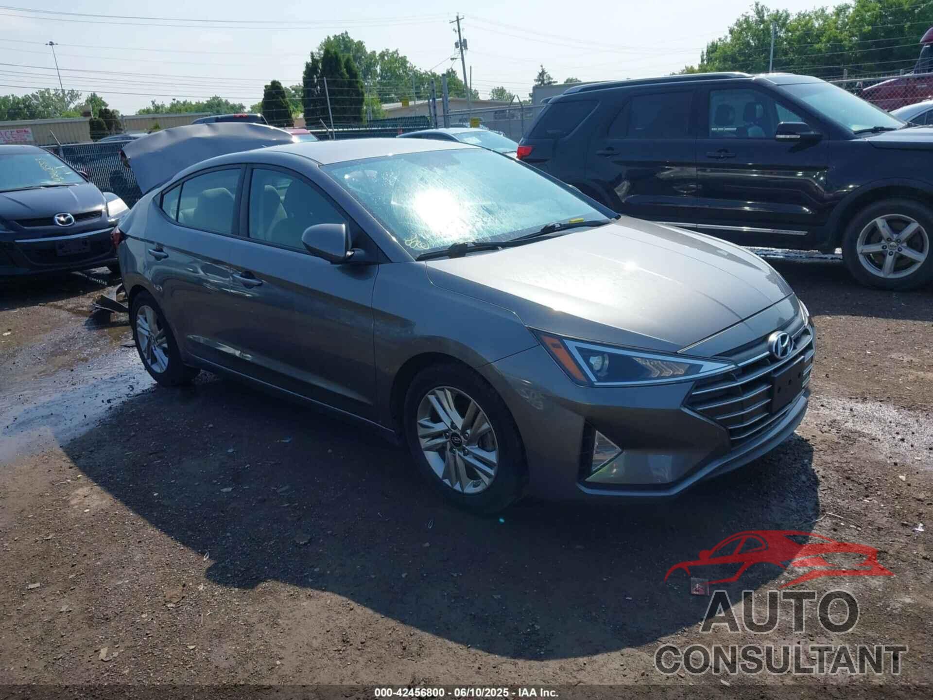 HYUNDAI ELANTRA 2020 - 5NPD84LF0LH526802