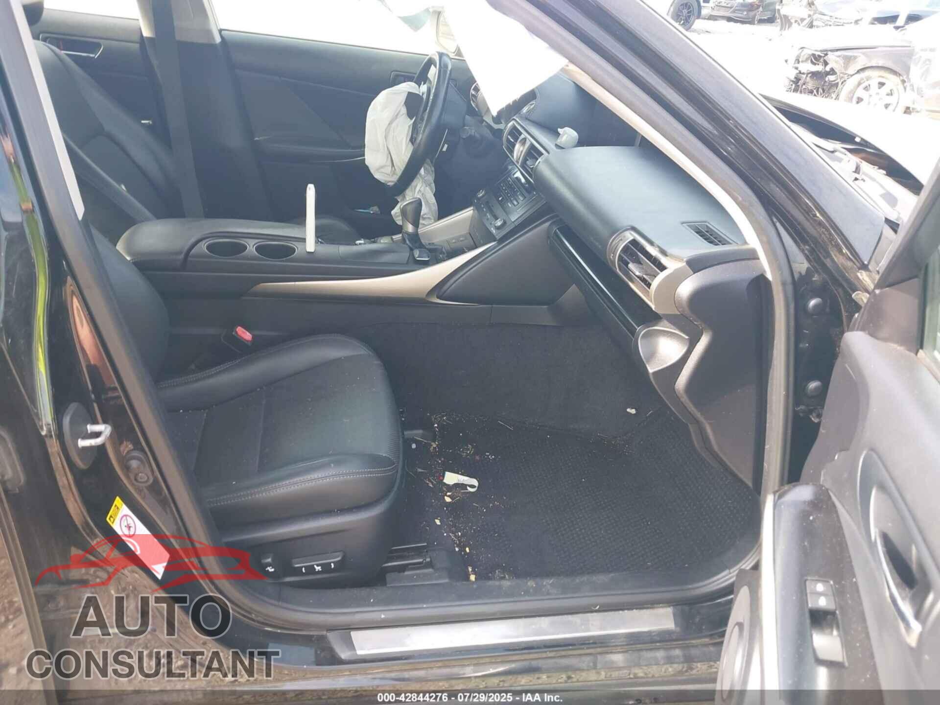 LEXUS IS 350 2014 - JTHBE1D24E5003021
