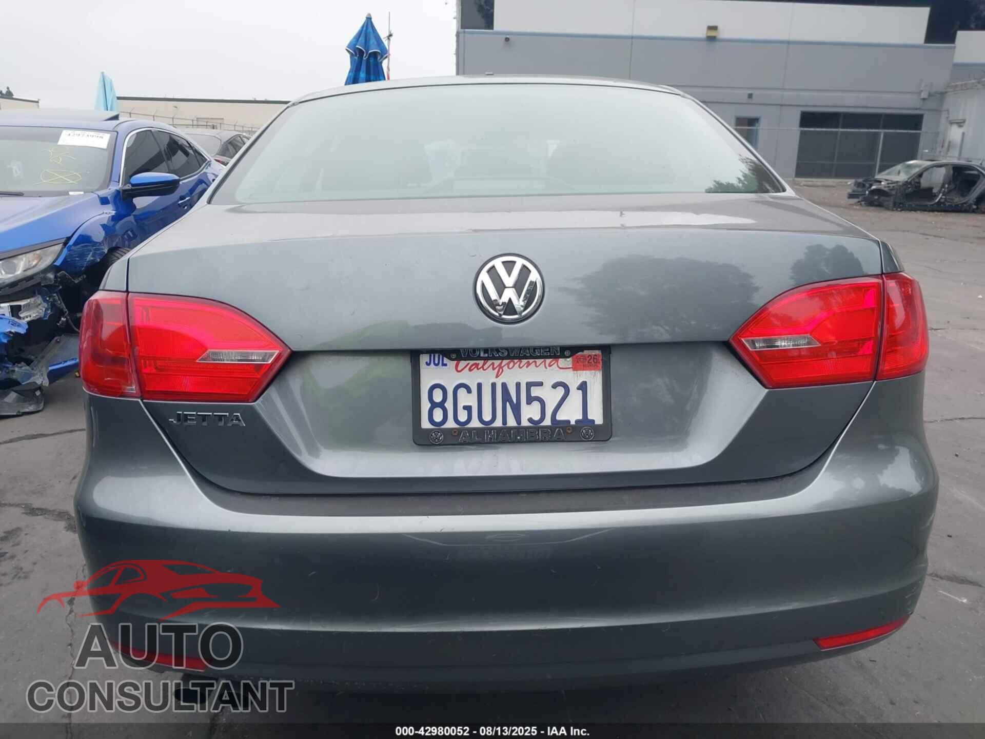 VOLKSWAGEN JETTA 2014 - 3VW2K7AJ3EM288357