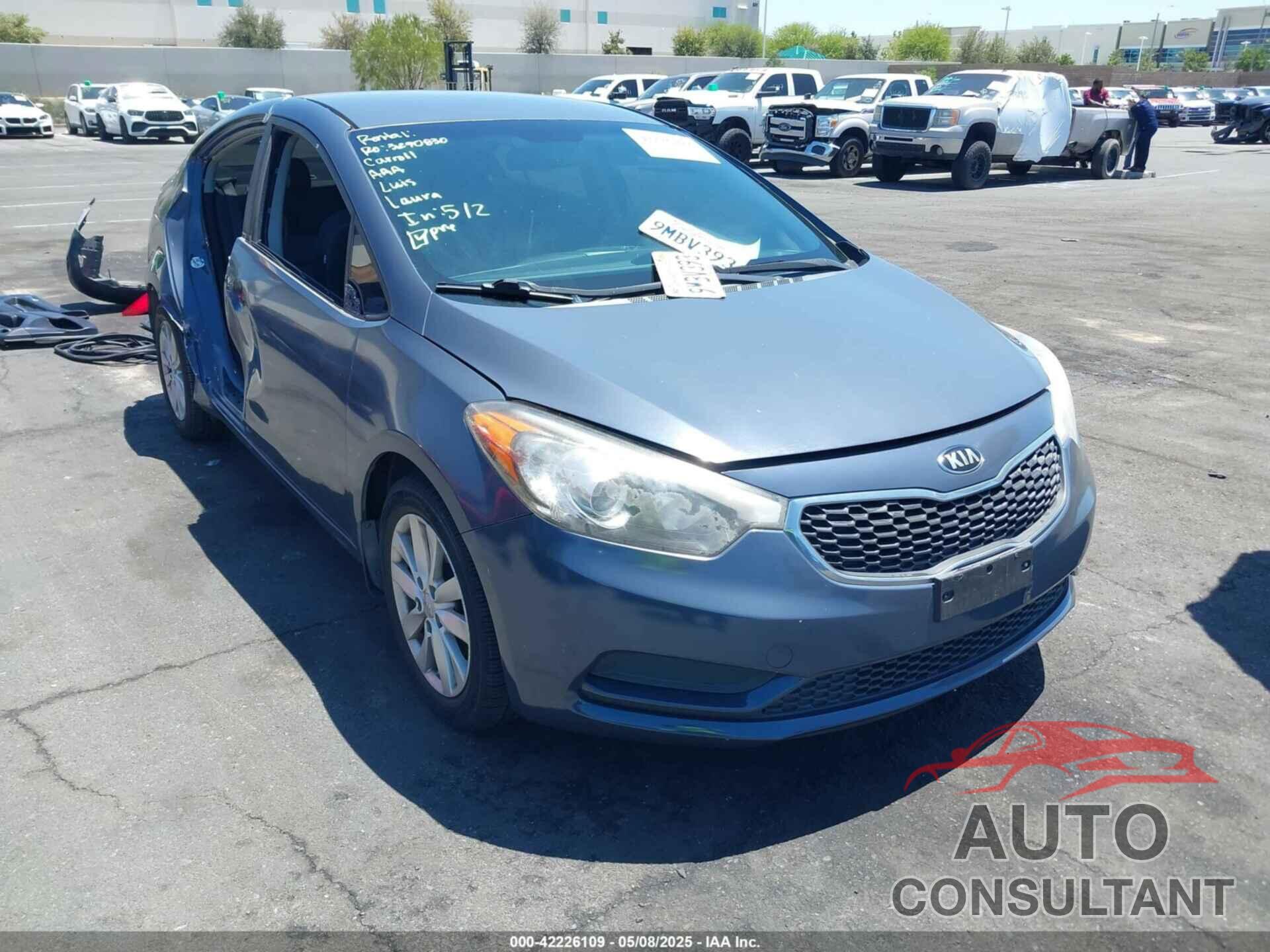 KIA FORTE 2016 - KNAFX4A60G5589965