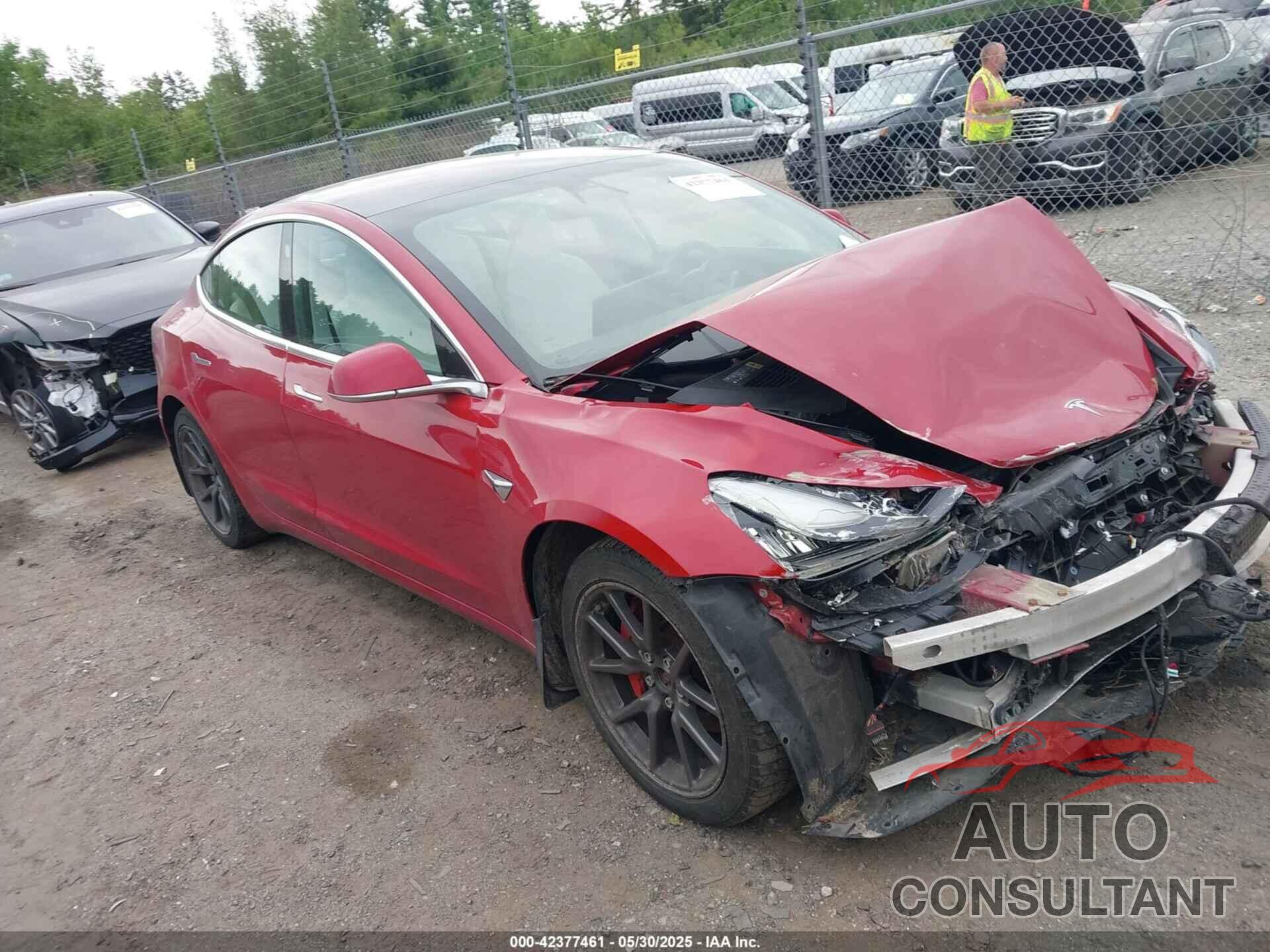 TESLA MODEL 3 2018 - 5YJ3E1EB8JF064241