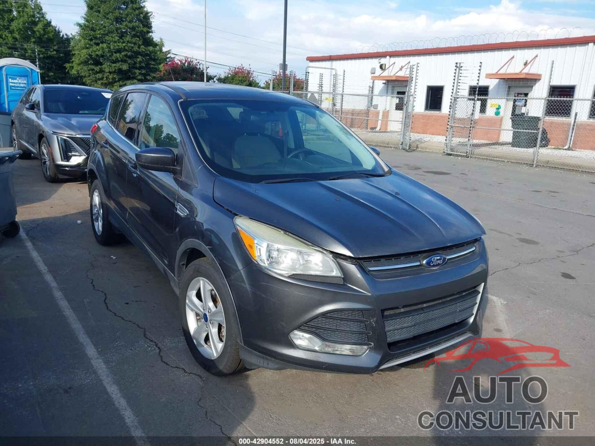 FORD ESCAPE 2015 - 1FMCU0GX1FUA36779