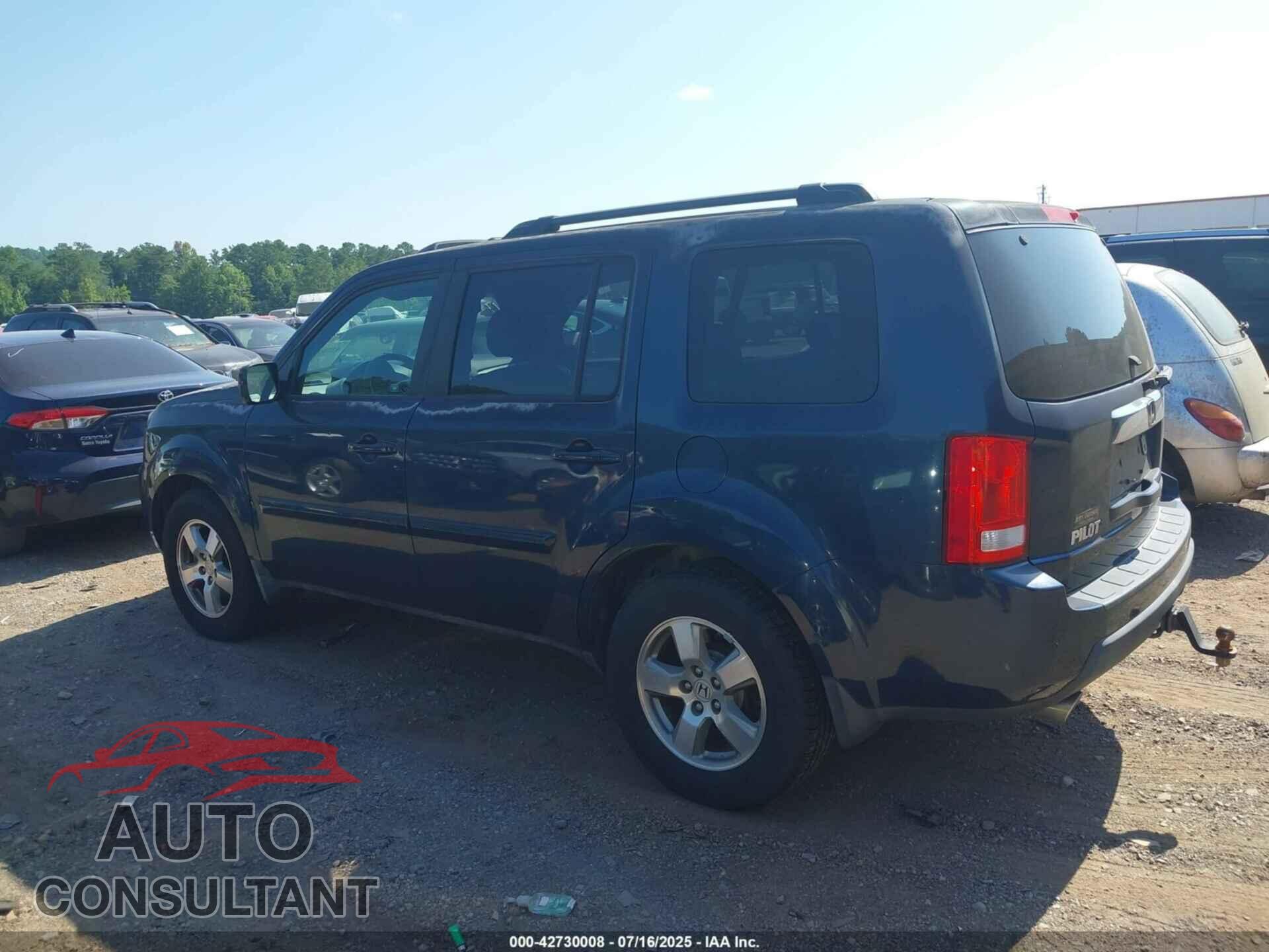 HONDA PILOT 2011 - 5FNYF3H55BB013205