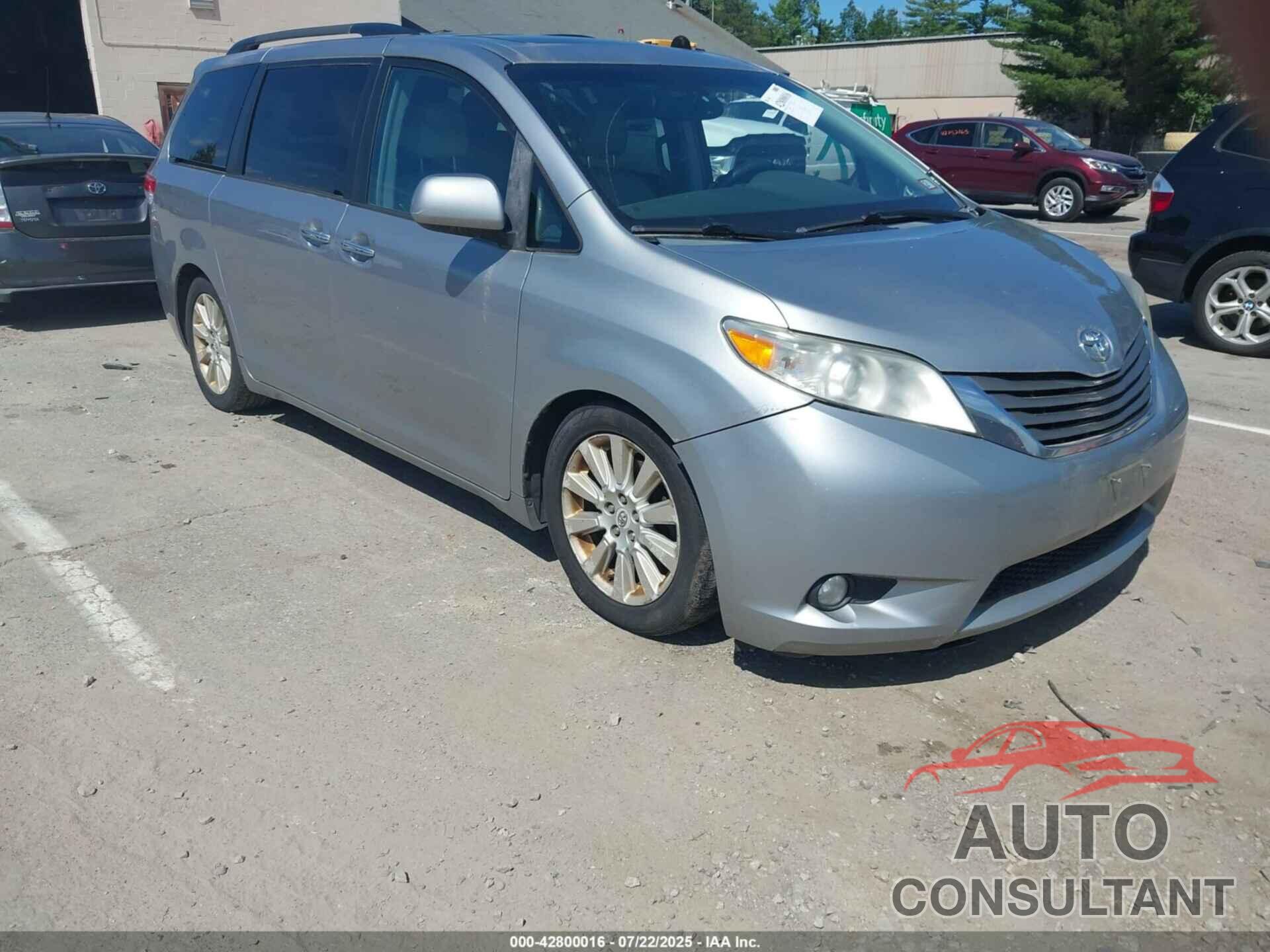 TOYOTA SIENNA 2011 - 5TDDK3DC3BS025573