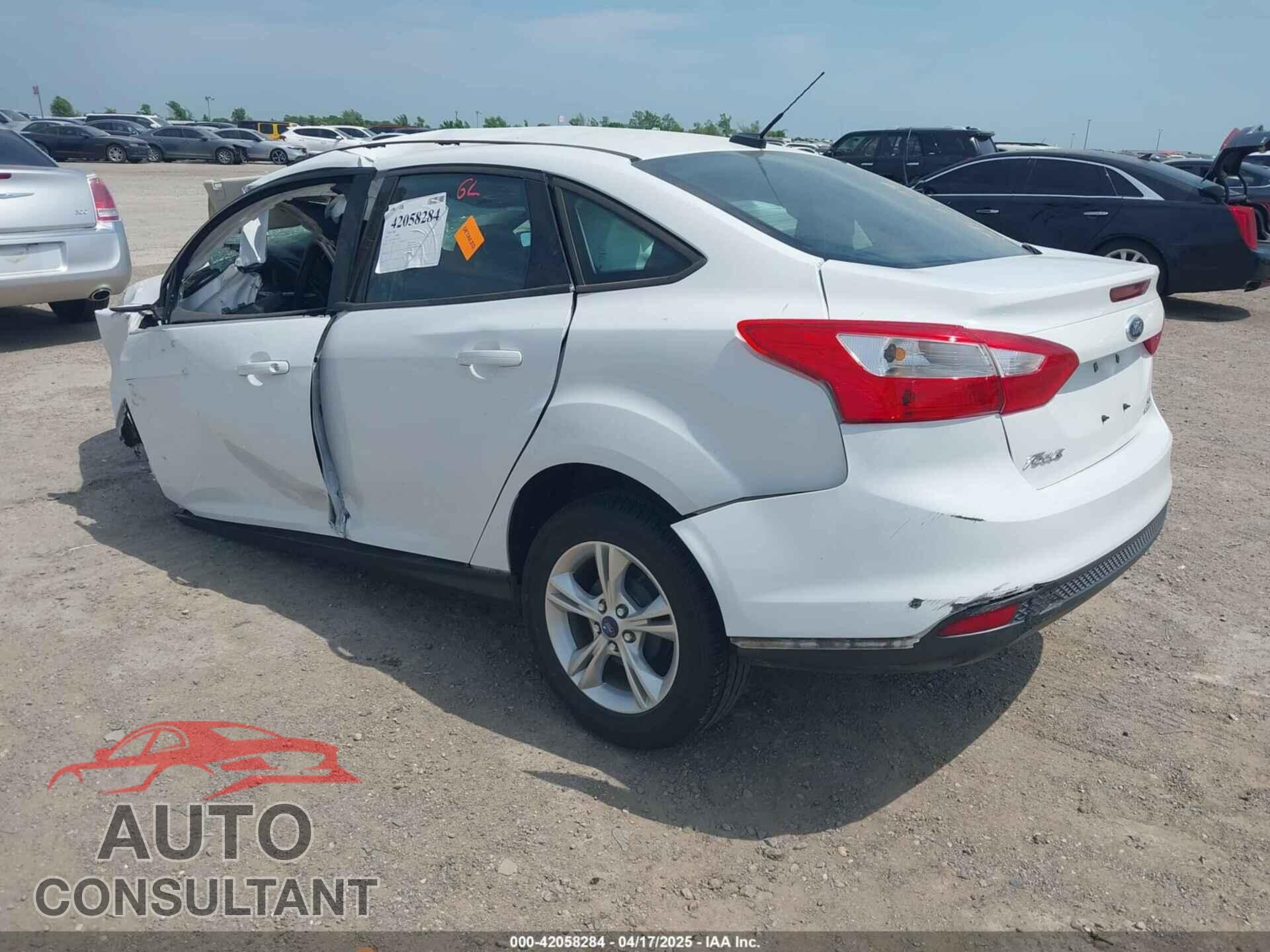 FORD FOCUS 2013 - 1FADP3F27DL343311