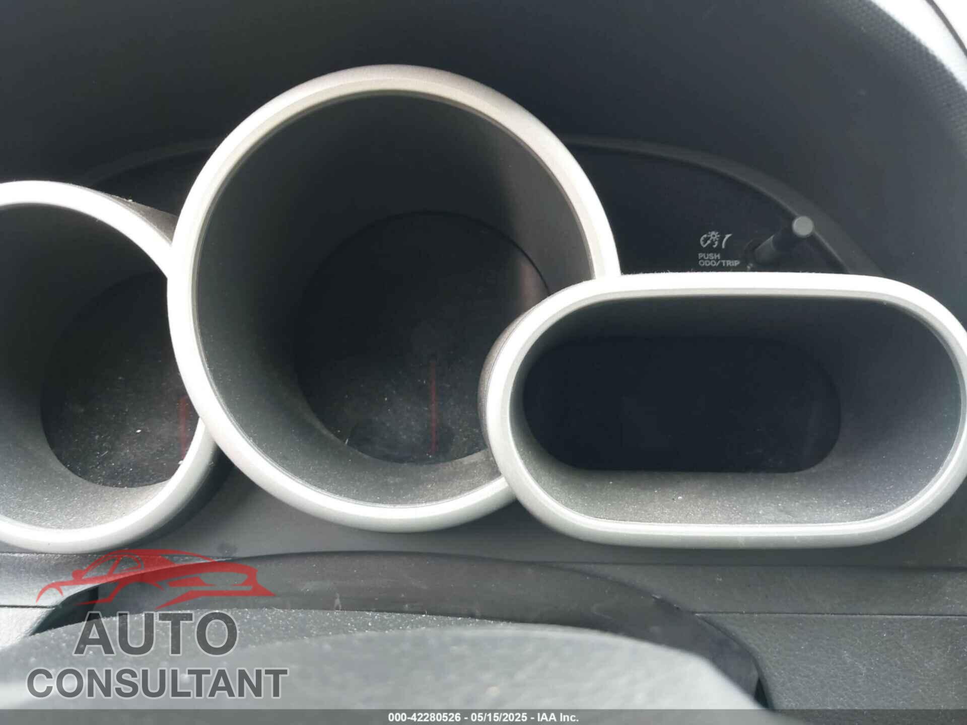 TOYOTA MATRIX 2013 - 2T1KU4EE9DC971230