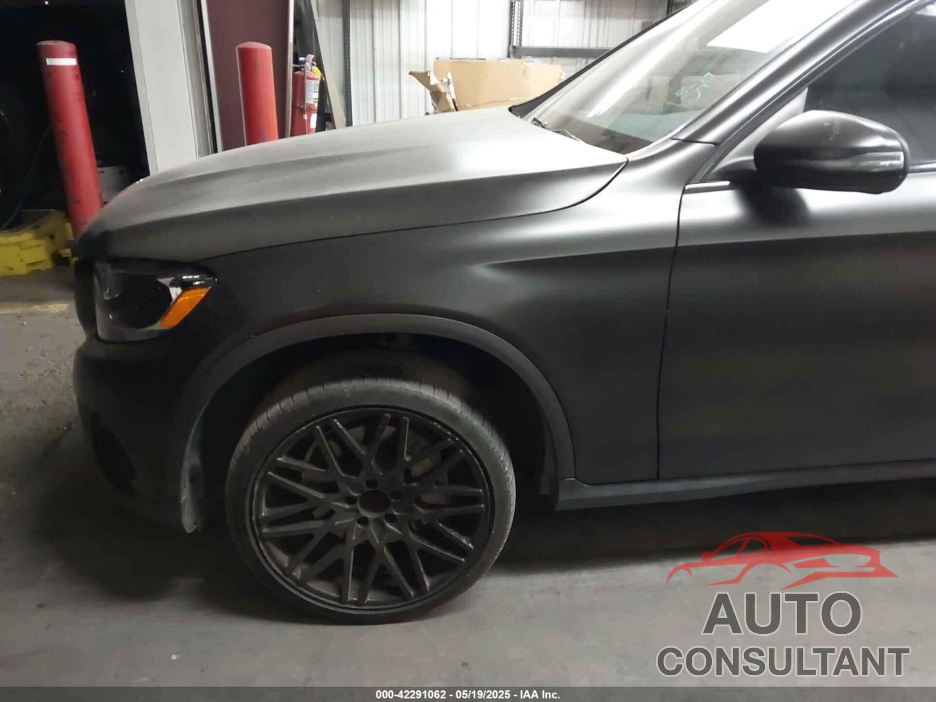 MERCEDES-BENZ GLC 300 2017 - WDC0G4JB2HF165490