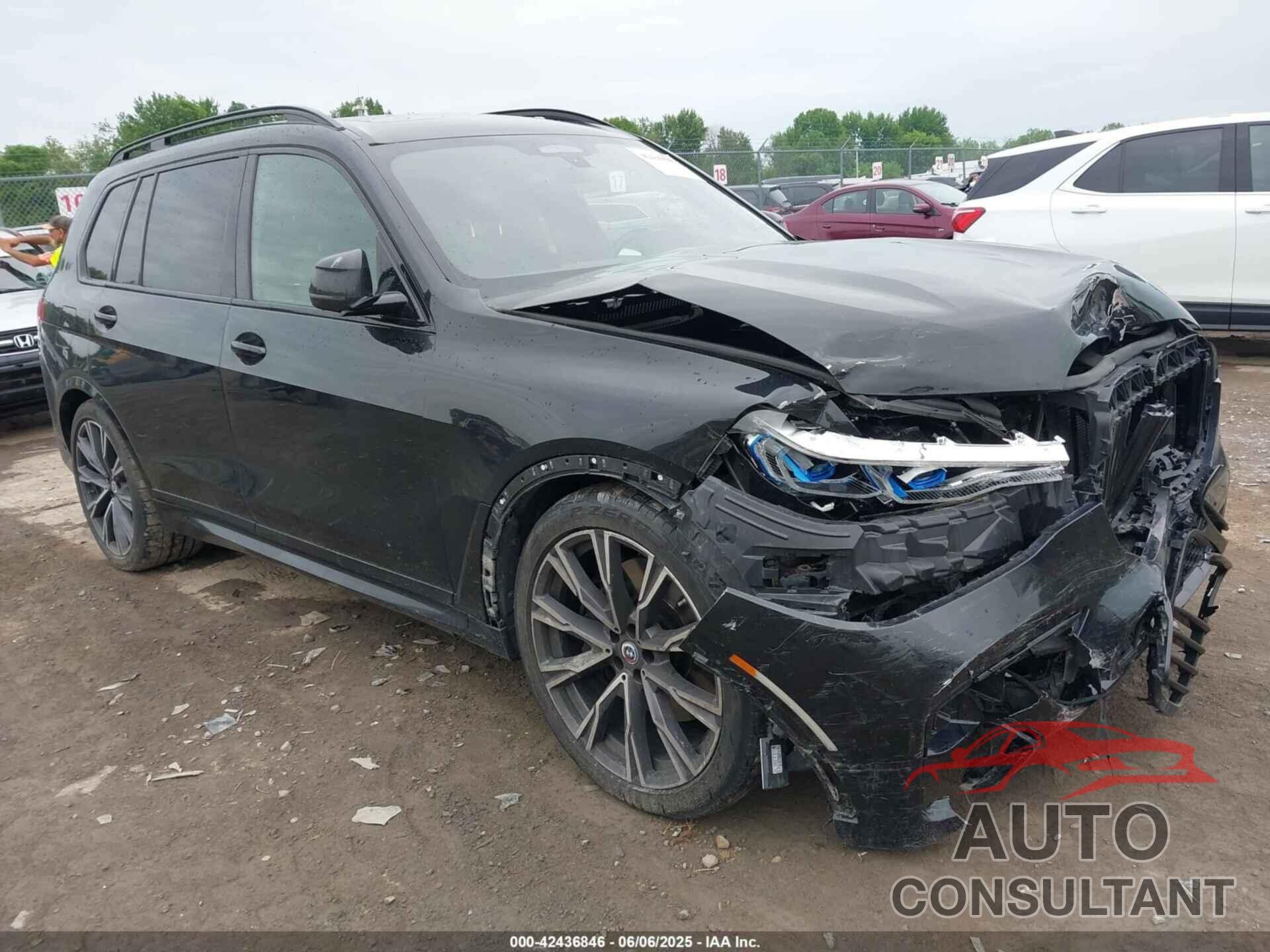 BMW X7 2022 - 5UXCX6C06N9M67271