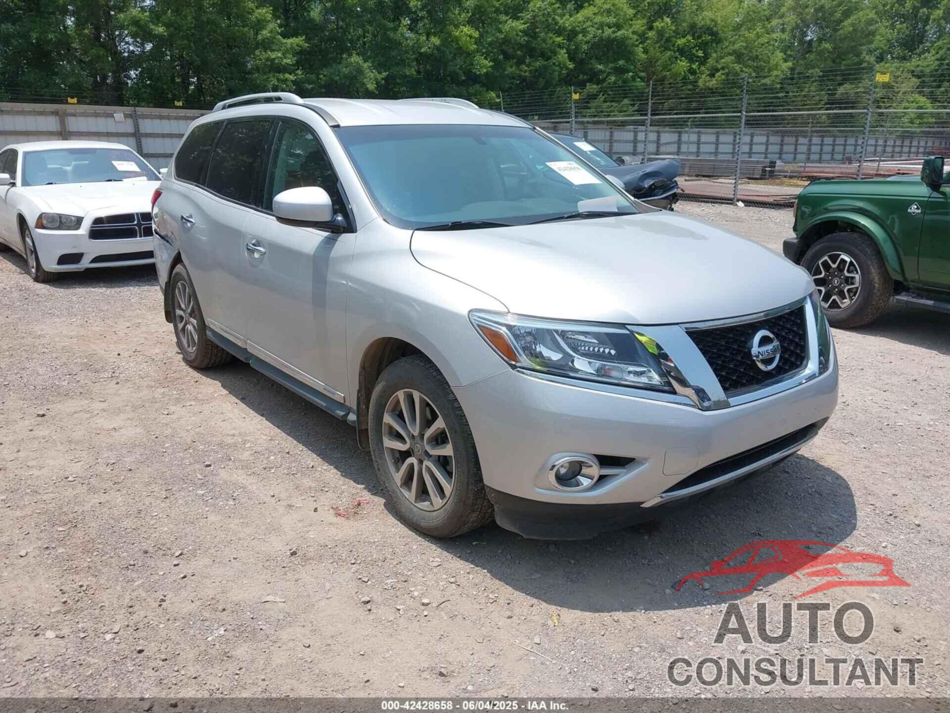 NISSAN PATHFINDER 2015 - 5N1AR2MM0FC605299