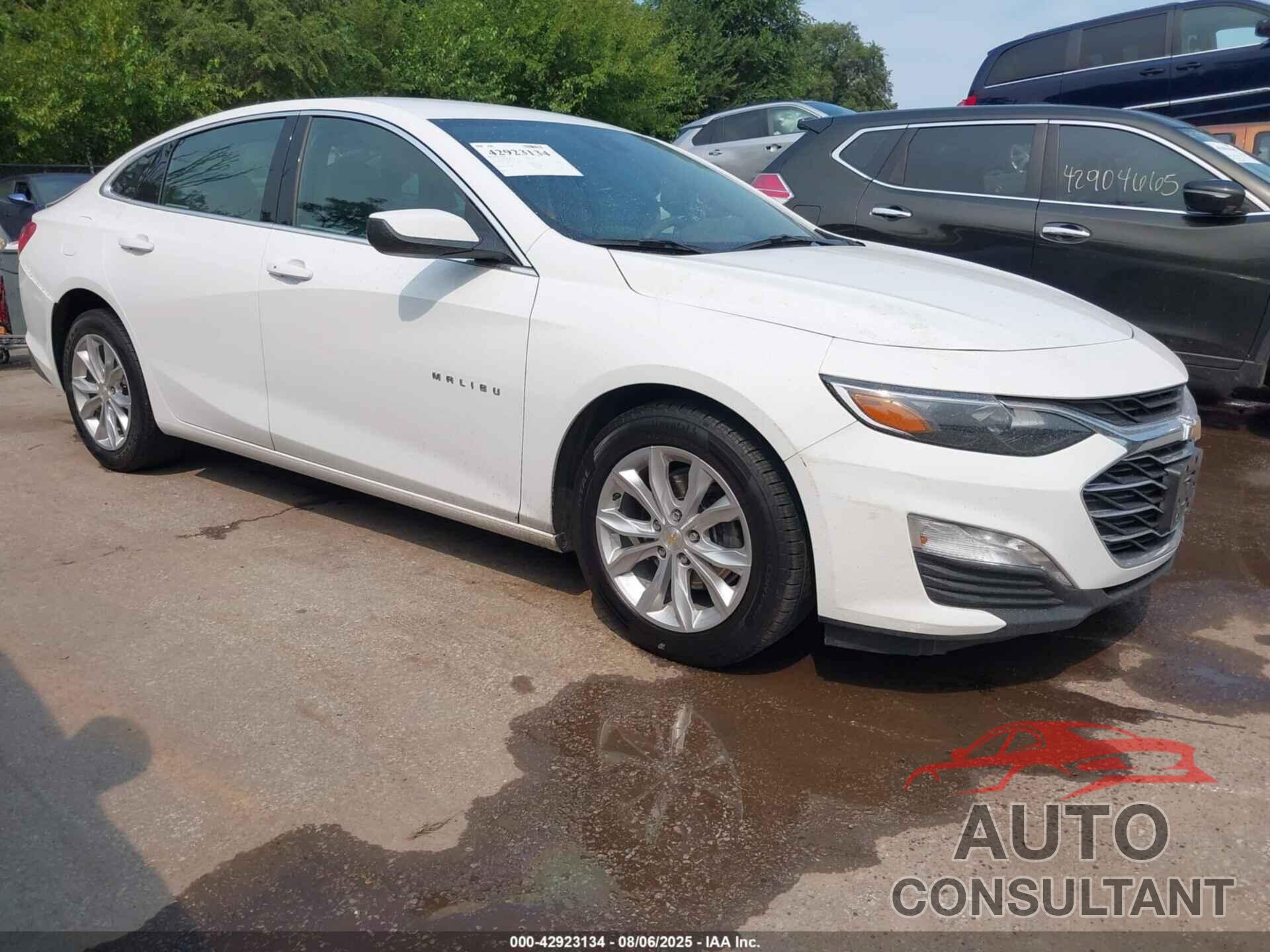 CHEVROLET MALIBU 2024 - 1G1ZD5ST0RF180471