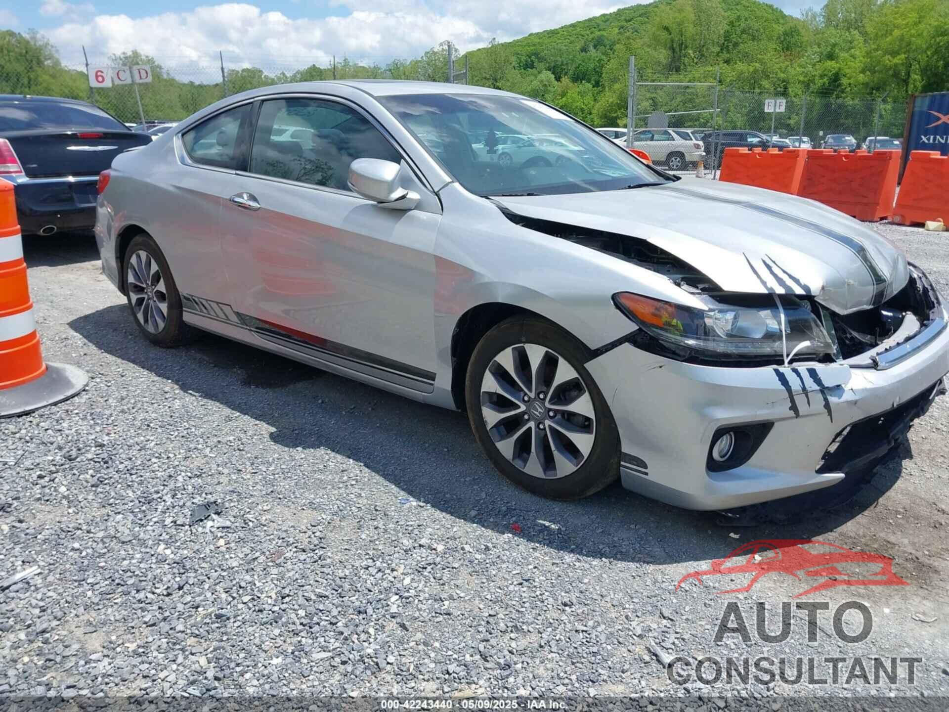 HONDA ACCORD 2013 - 1HGCT1B79DA012458