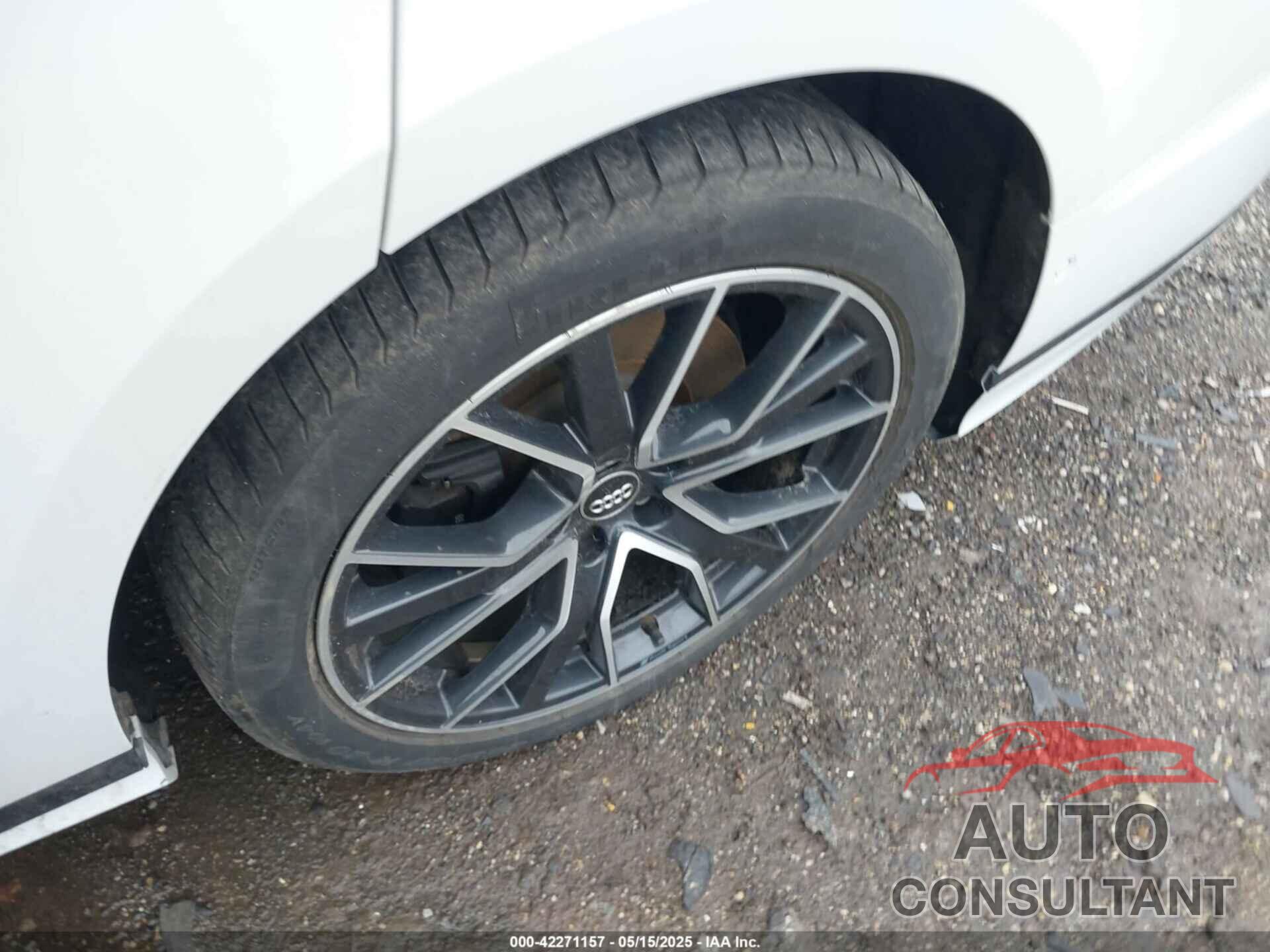 AUDI A8 L 2020 - WAU8EAF84LN004533