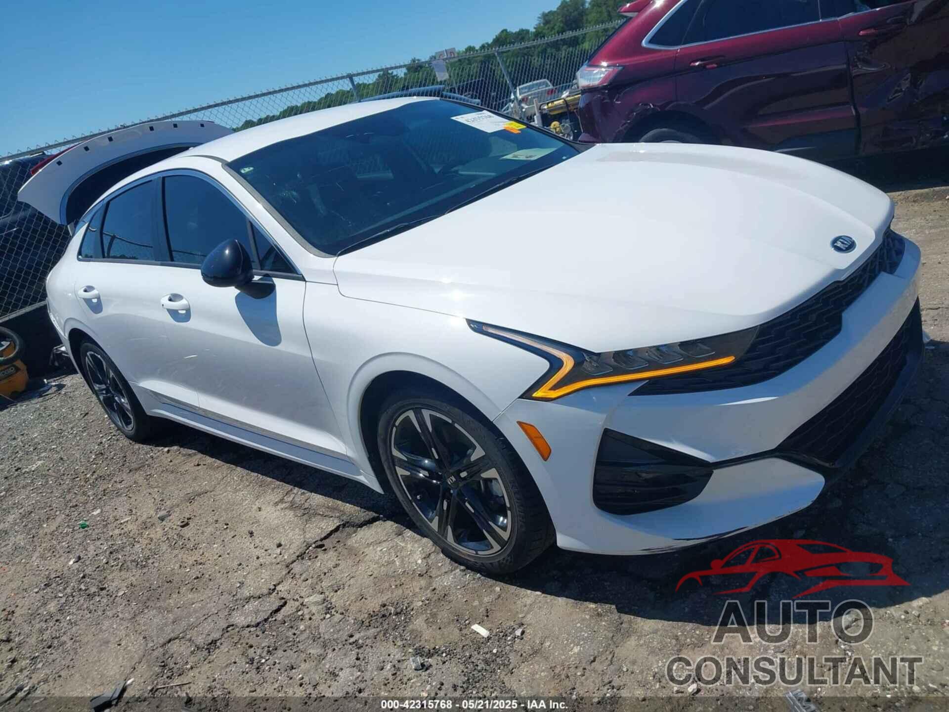 KIA K5 2021 - 5XXG64J20MG061552