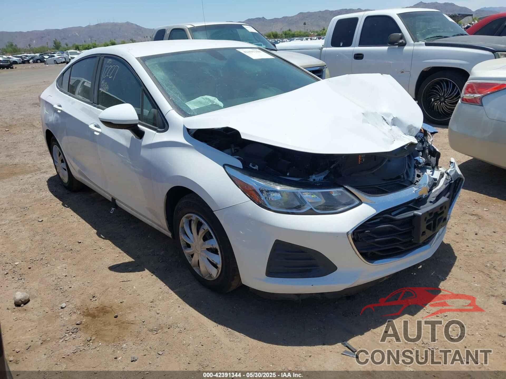 CHEVROLET CRUZE 2019 - 1G1BC5SM5K7151481