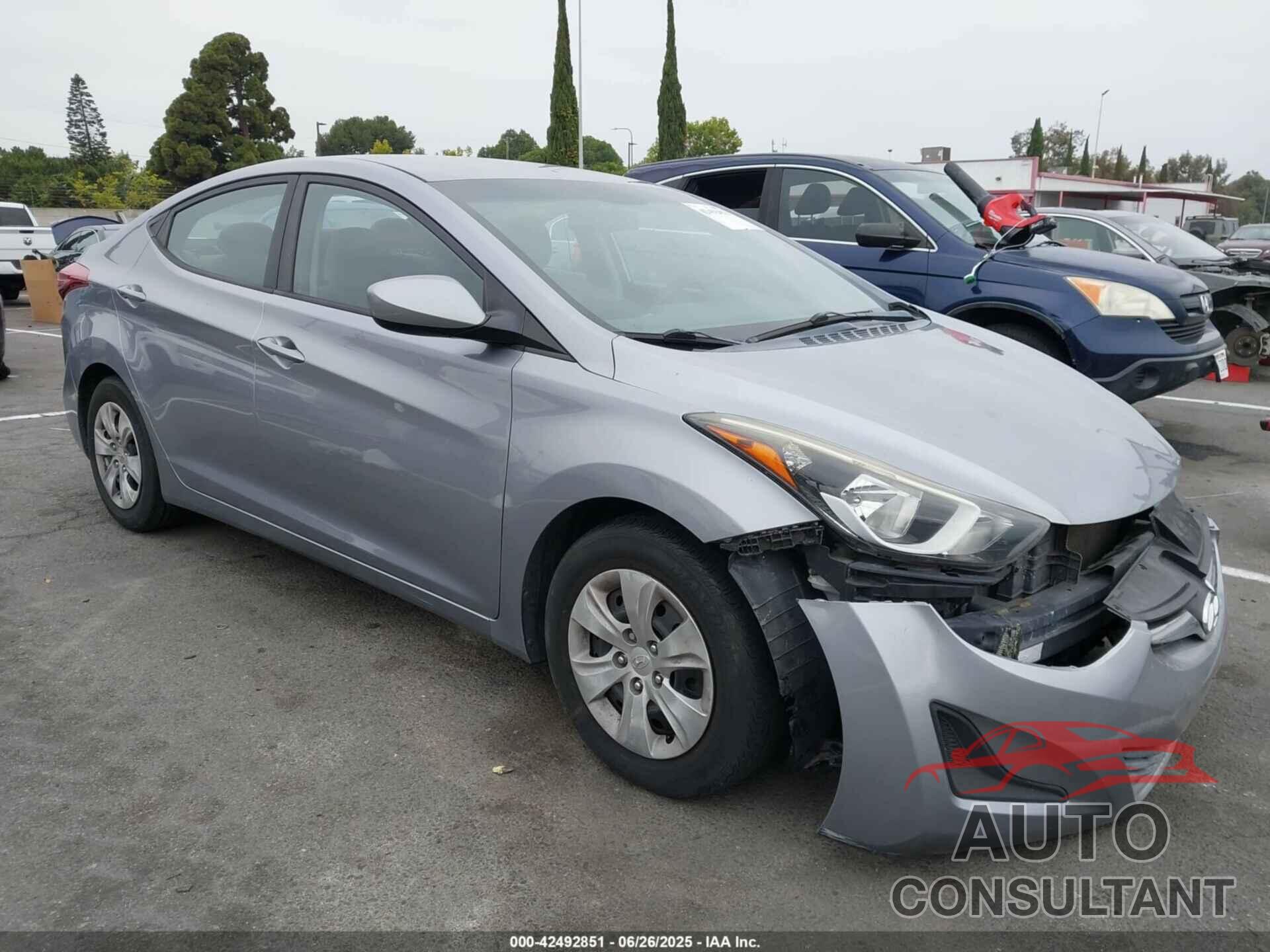 HYUNDAI ELANTRA 2016 - 5NPDH4AE4GH769724