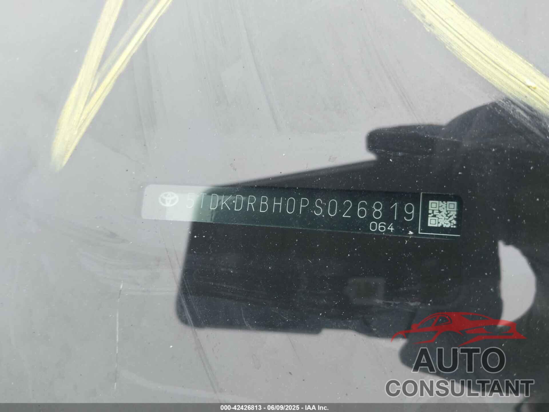 TOYOTA HIGHLANDER 2023 - 5TDKDRBH0PS026819