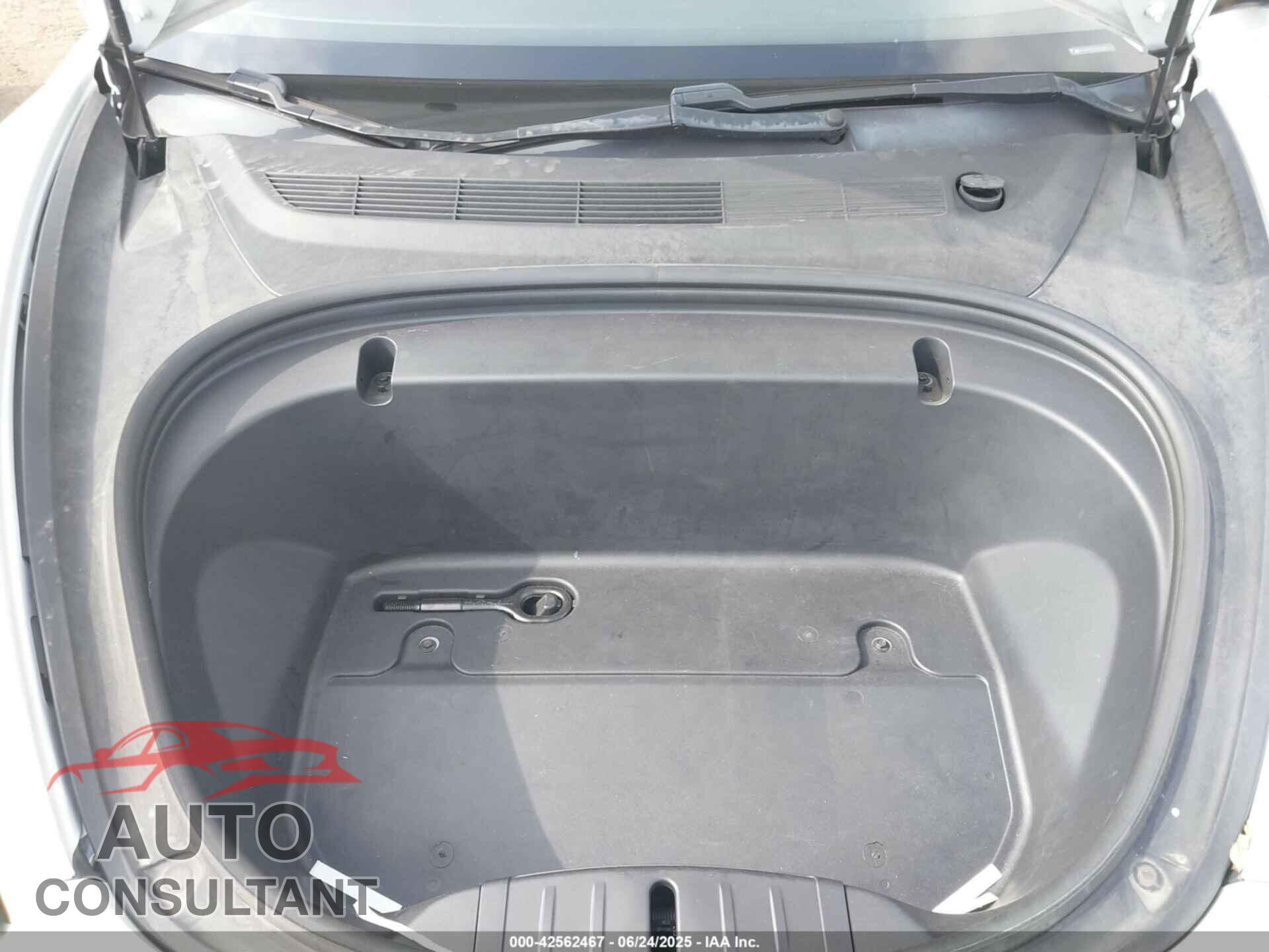 TESLA MODEL 3 2020 - 5YJ3E1EC1LF625164