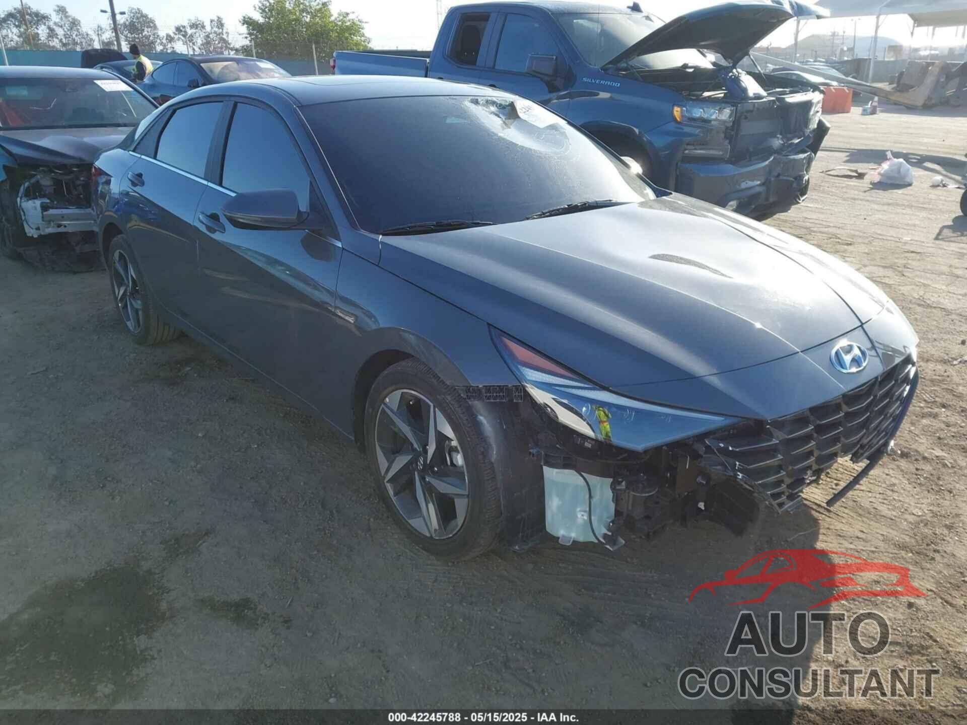 HYUNDAI ELANTRA 2023 - KMHLP4AG1PU561916