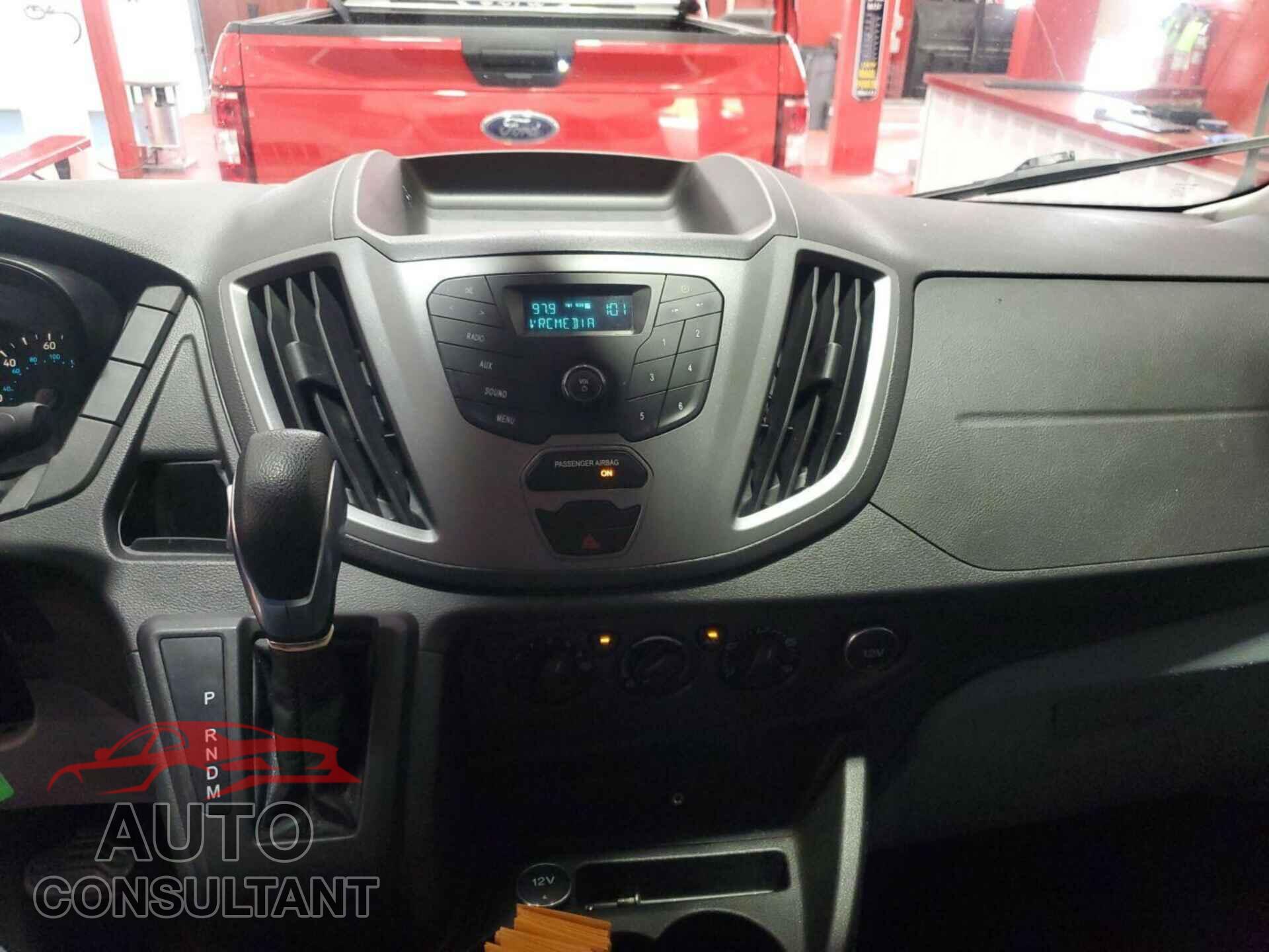 FORD TRANSIT-150 2015 - 1FTNE2YM2FKB32300