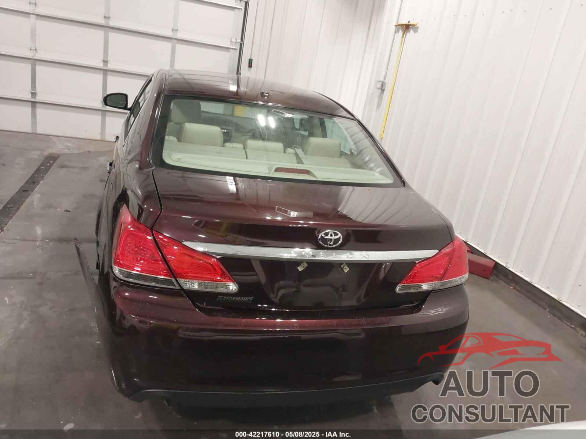 TOYOTA AVALON 2011 - 4T1BK3DB5BU429805