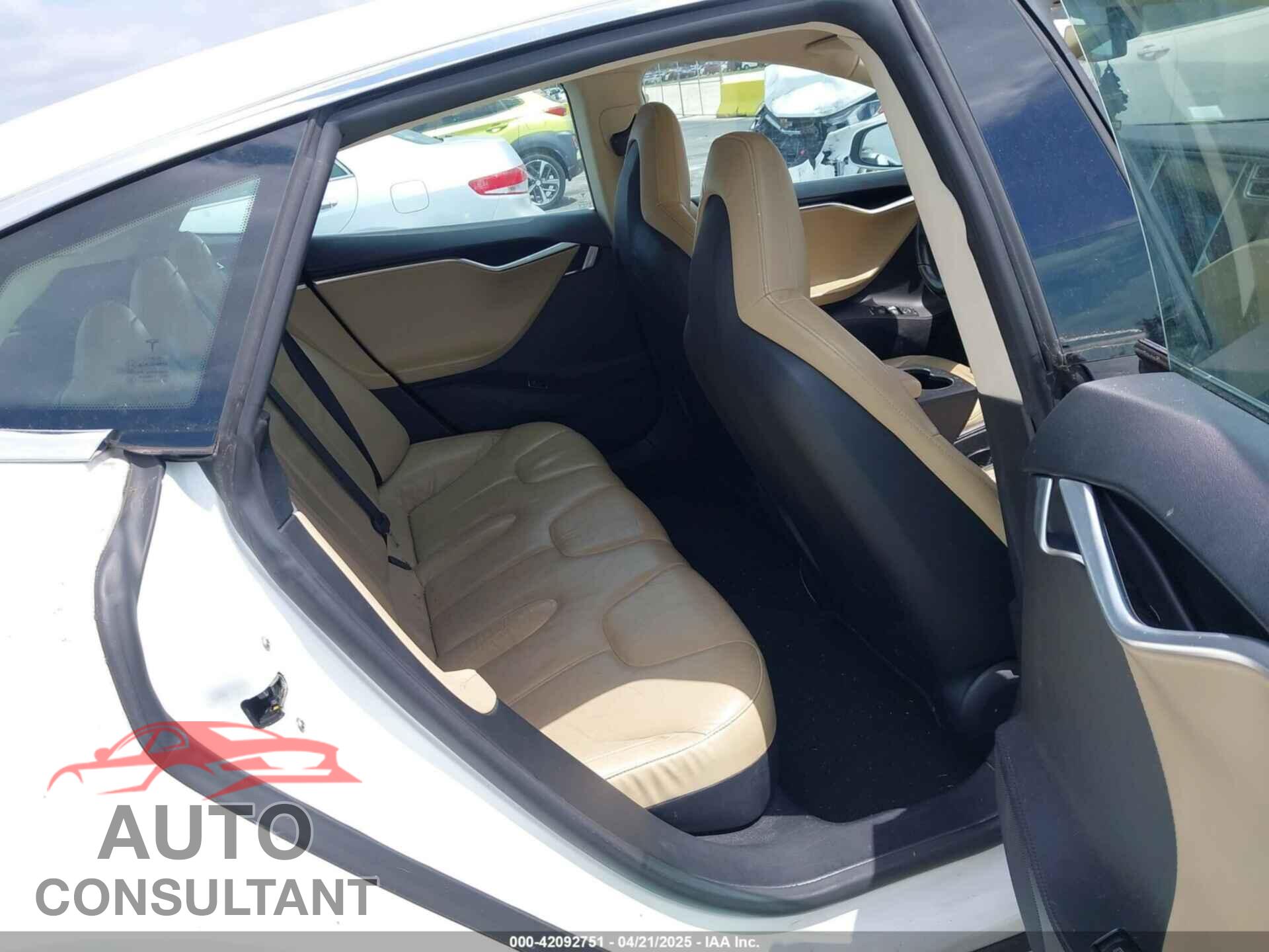 TESLA MODEL S 2013 - 5YJSA1CN2DFP17316