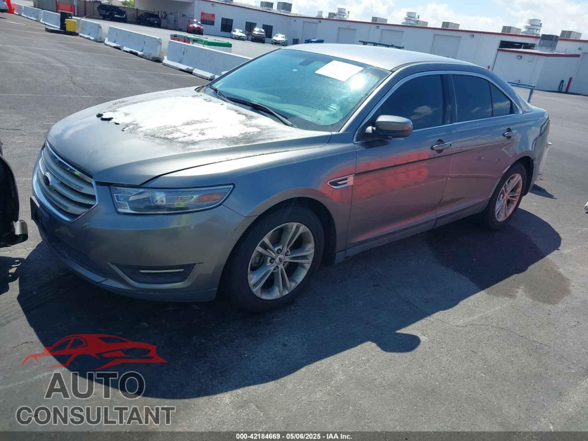 FORD TAURUS 2013 - 1FAHP2E89DG207904