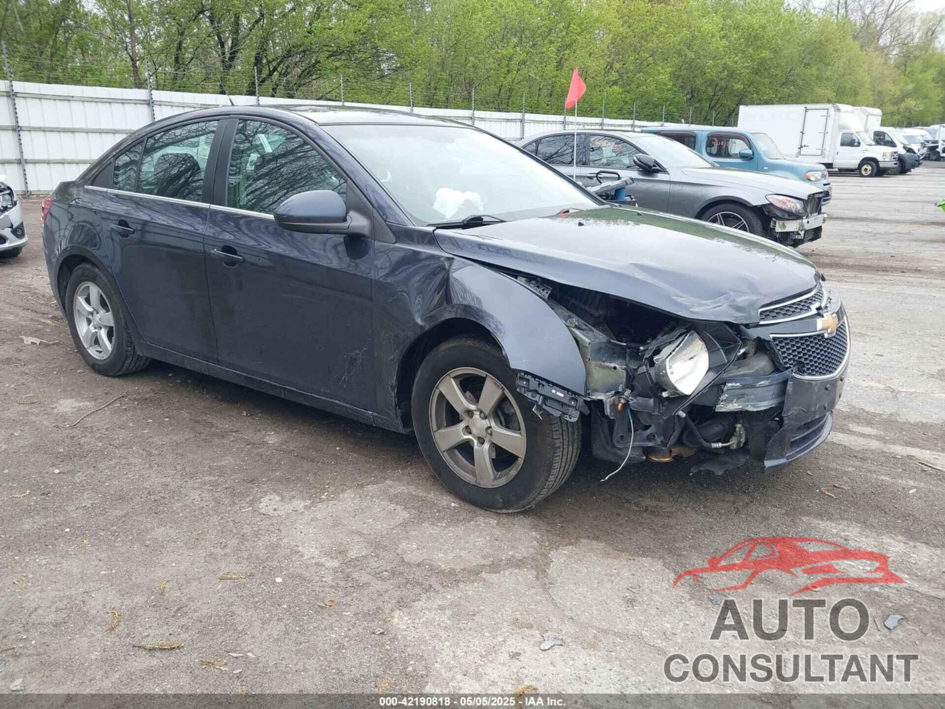 CHEVROLET CRUZE 2014 - 1G1PC5SB2E7292789