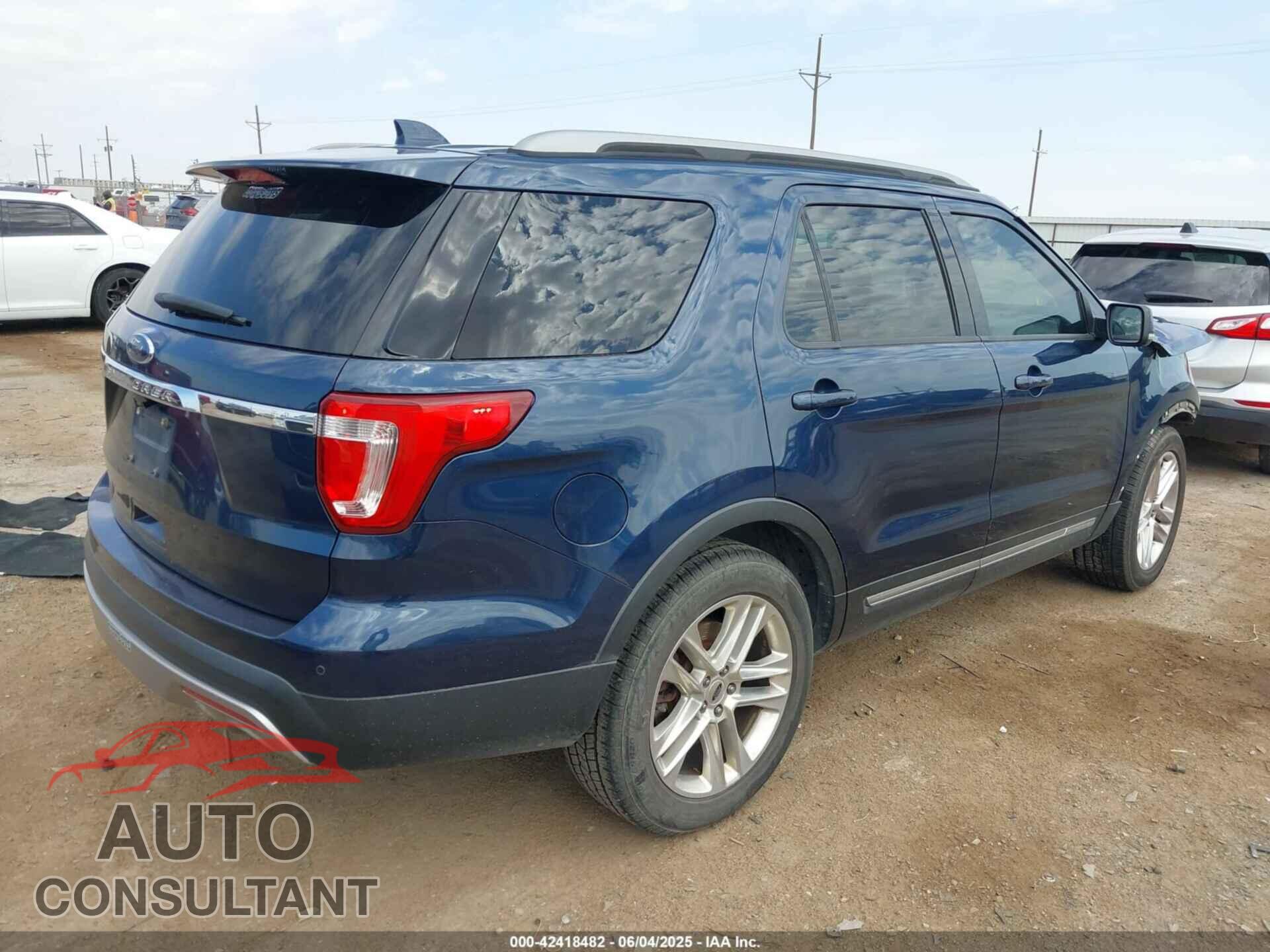 FORD EXPLORER 2017 - 1FM5K7D82HGD85892