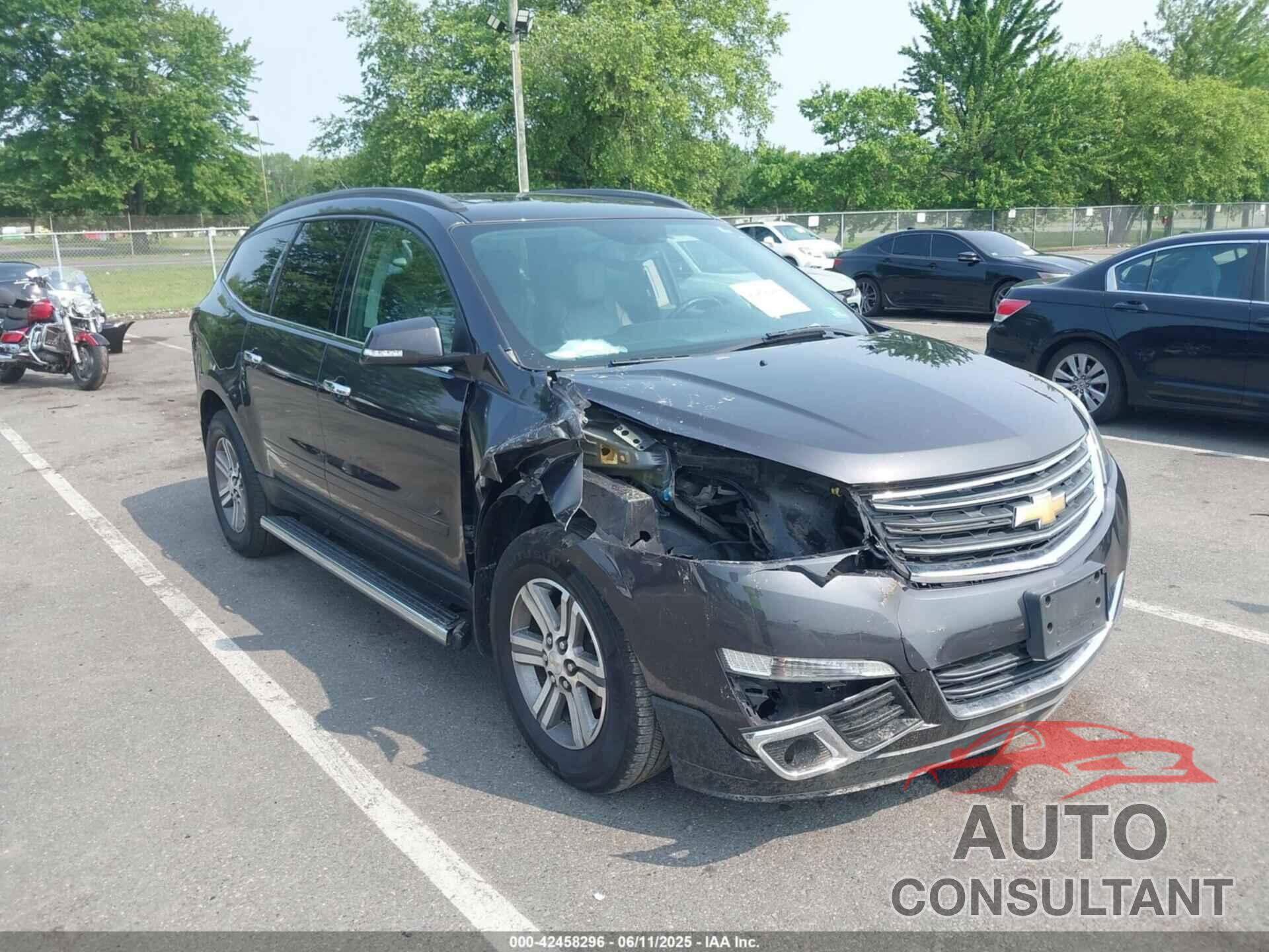 CHEVROLET TRAVERSE 2016 - 1GNKVHKD6GJ240786