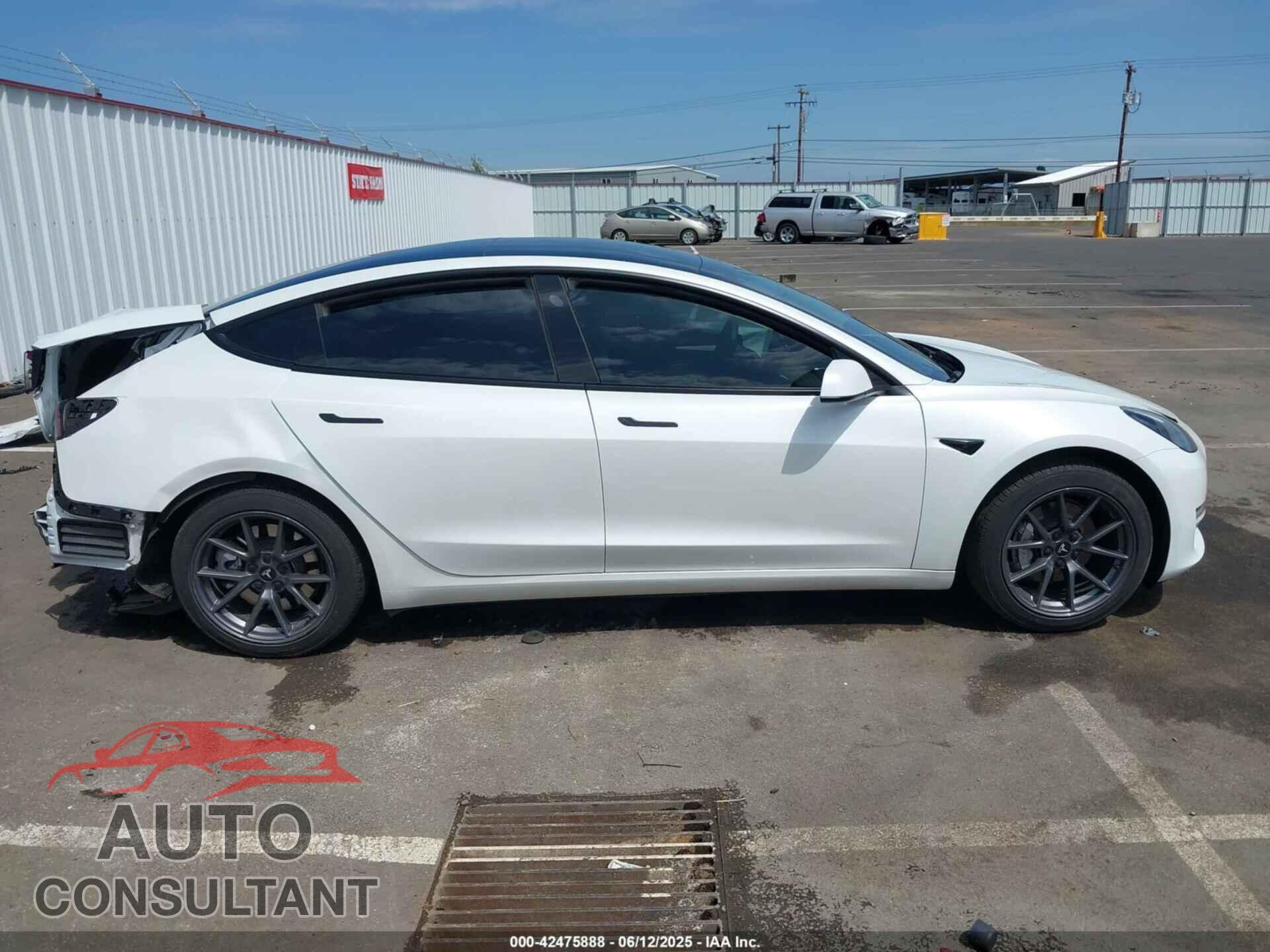 TESLA MODEL 3 2023 - 5YJ3E1EA7PF605022