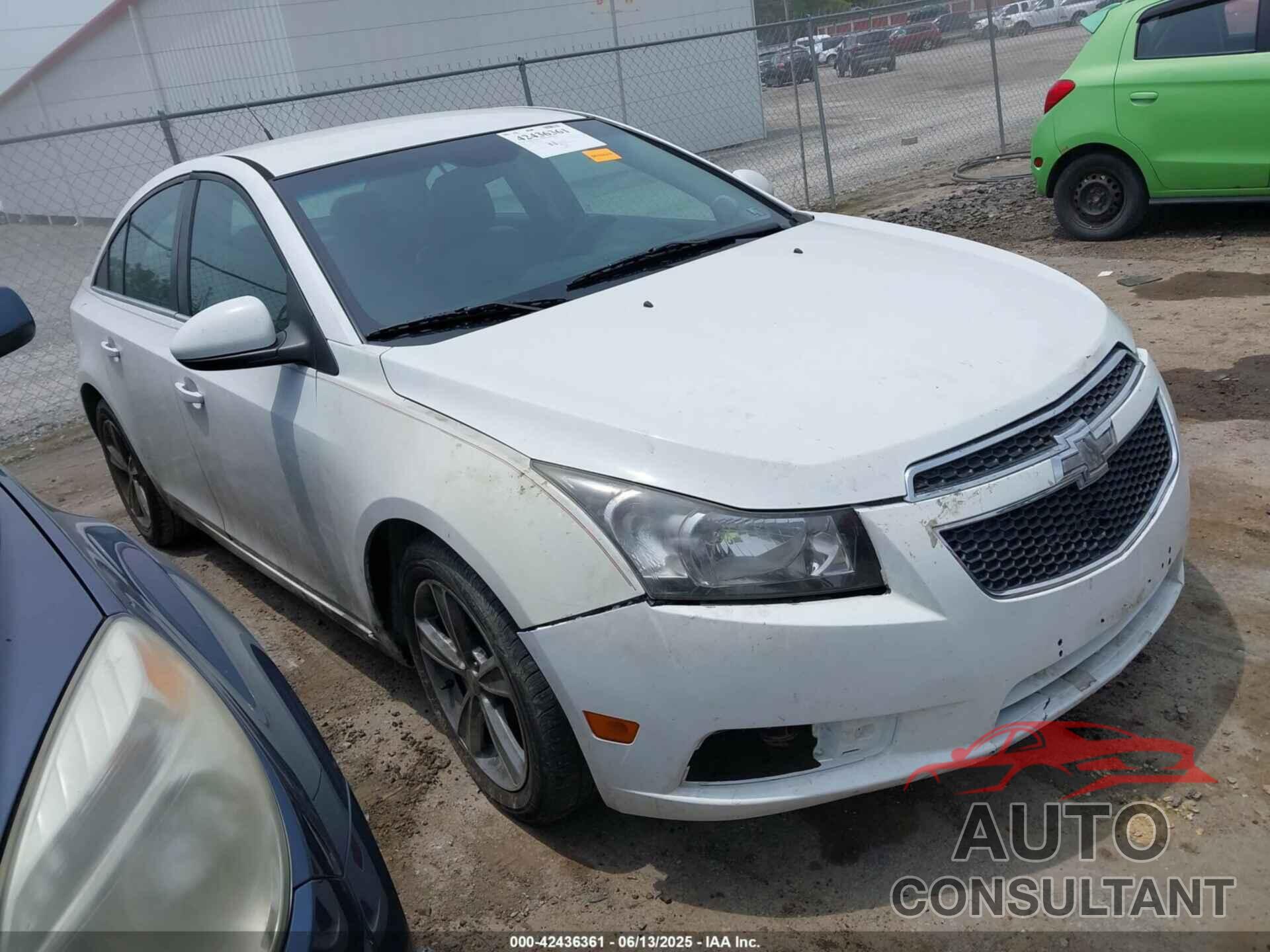 CHEVROLET CRUZE 2014 - 1G1PE5SB2E7337451
