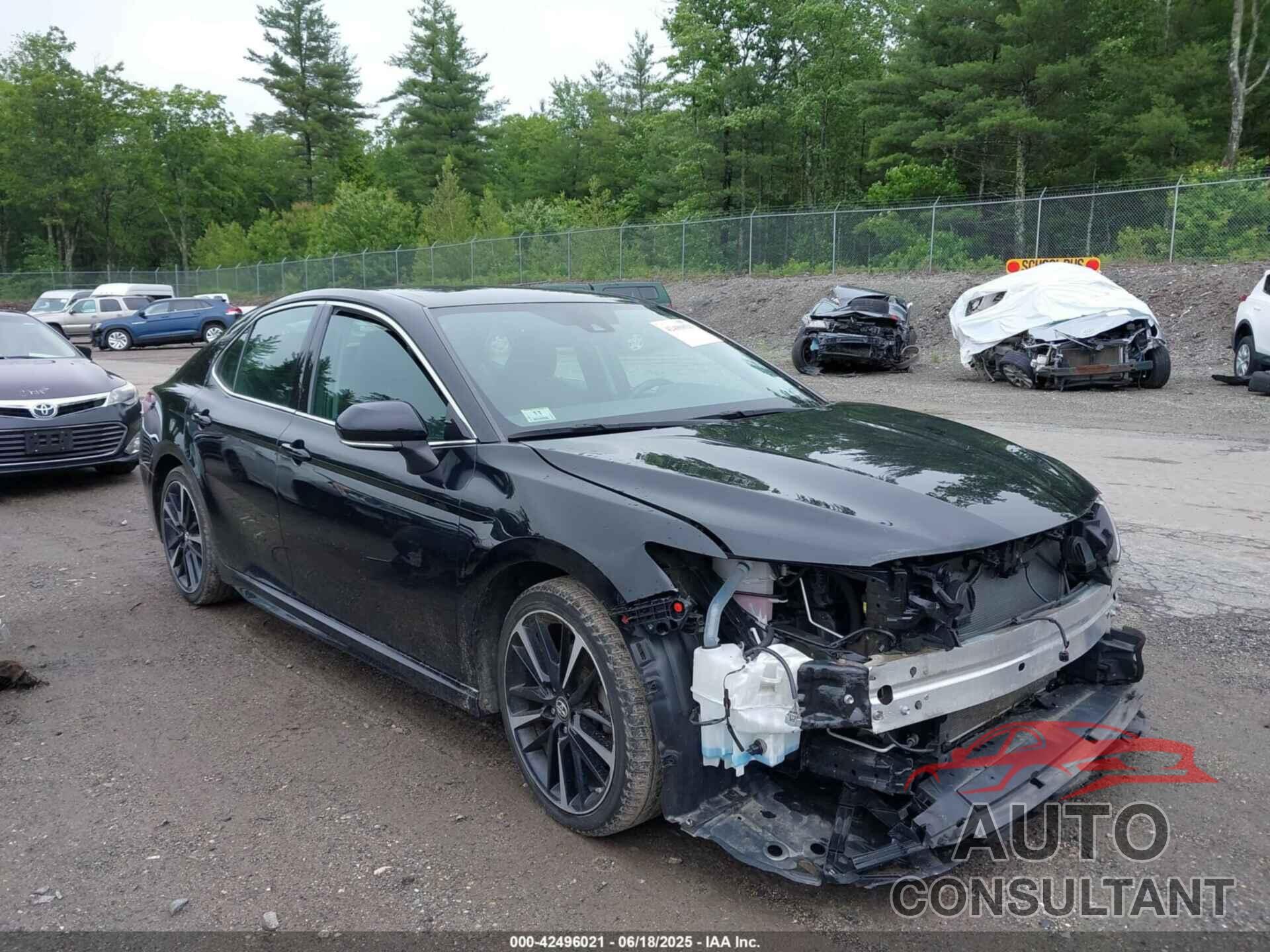 TOYOTA CAMRY 2019 - 4T1B61HK0KU707464