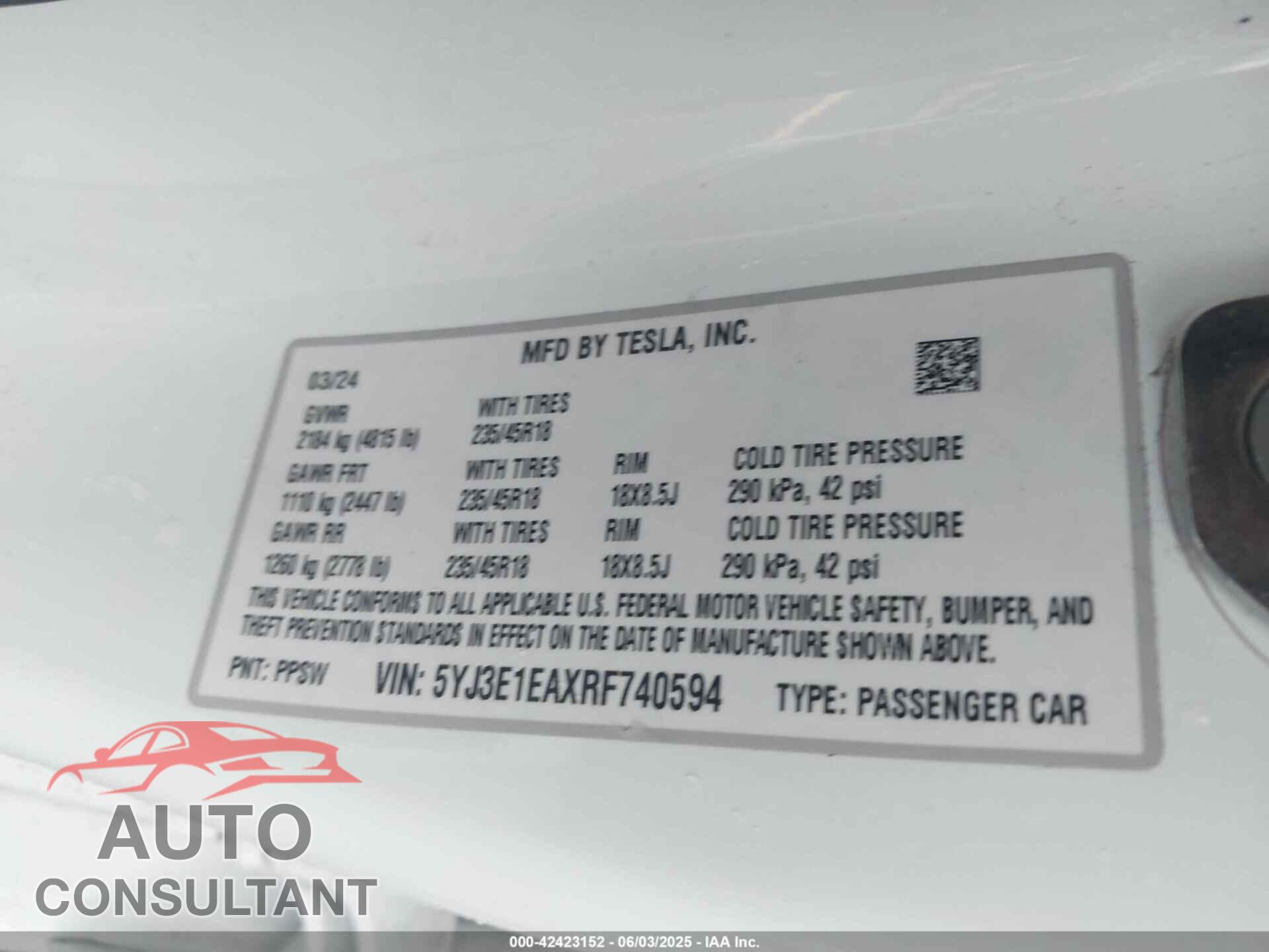 TESLA MODEL 3 2024 - 5YJ3E1EAXRF740594