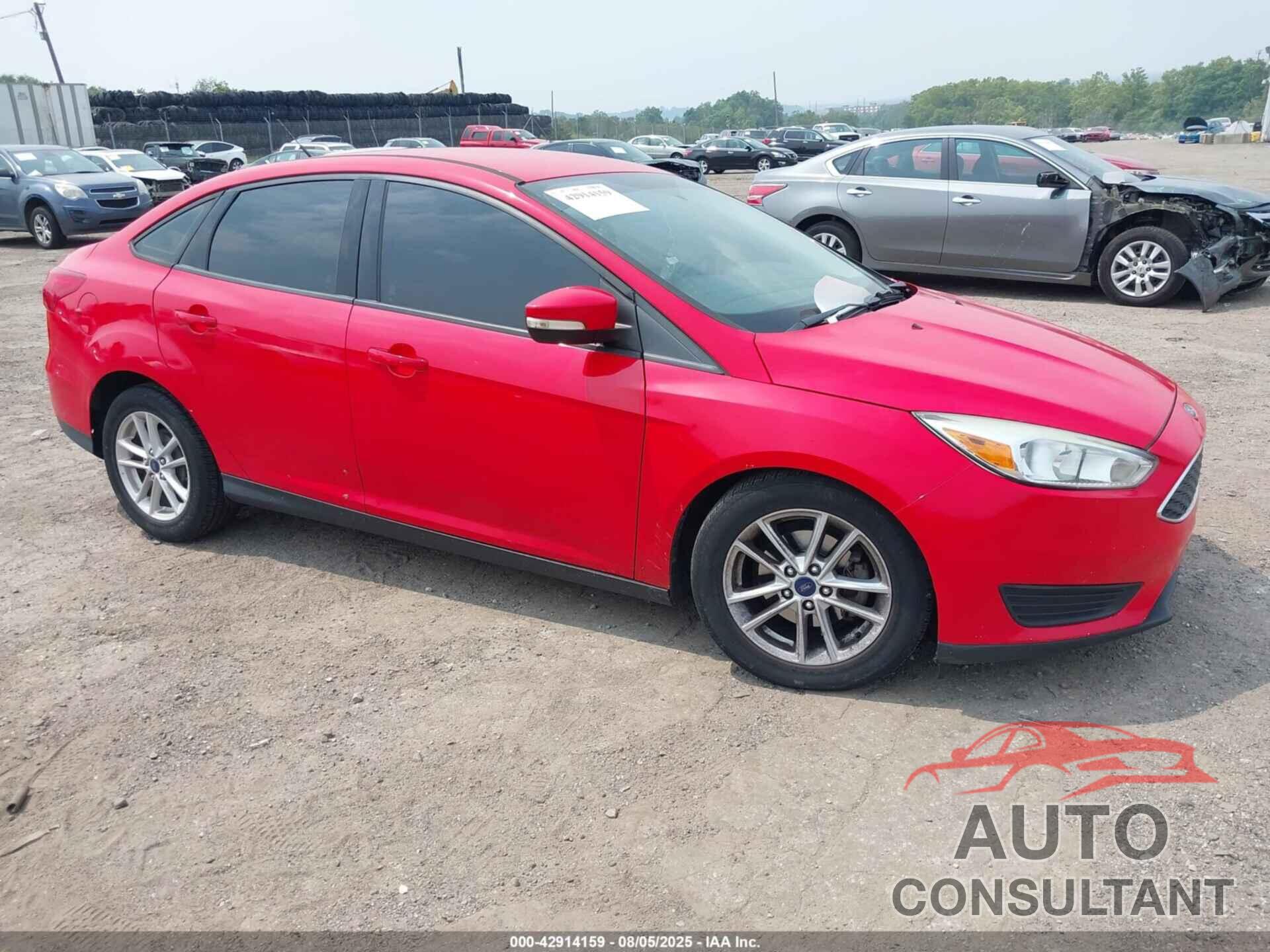 FORD FOCUS 2015 - 1FADP3F23FL244245