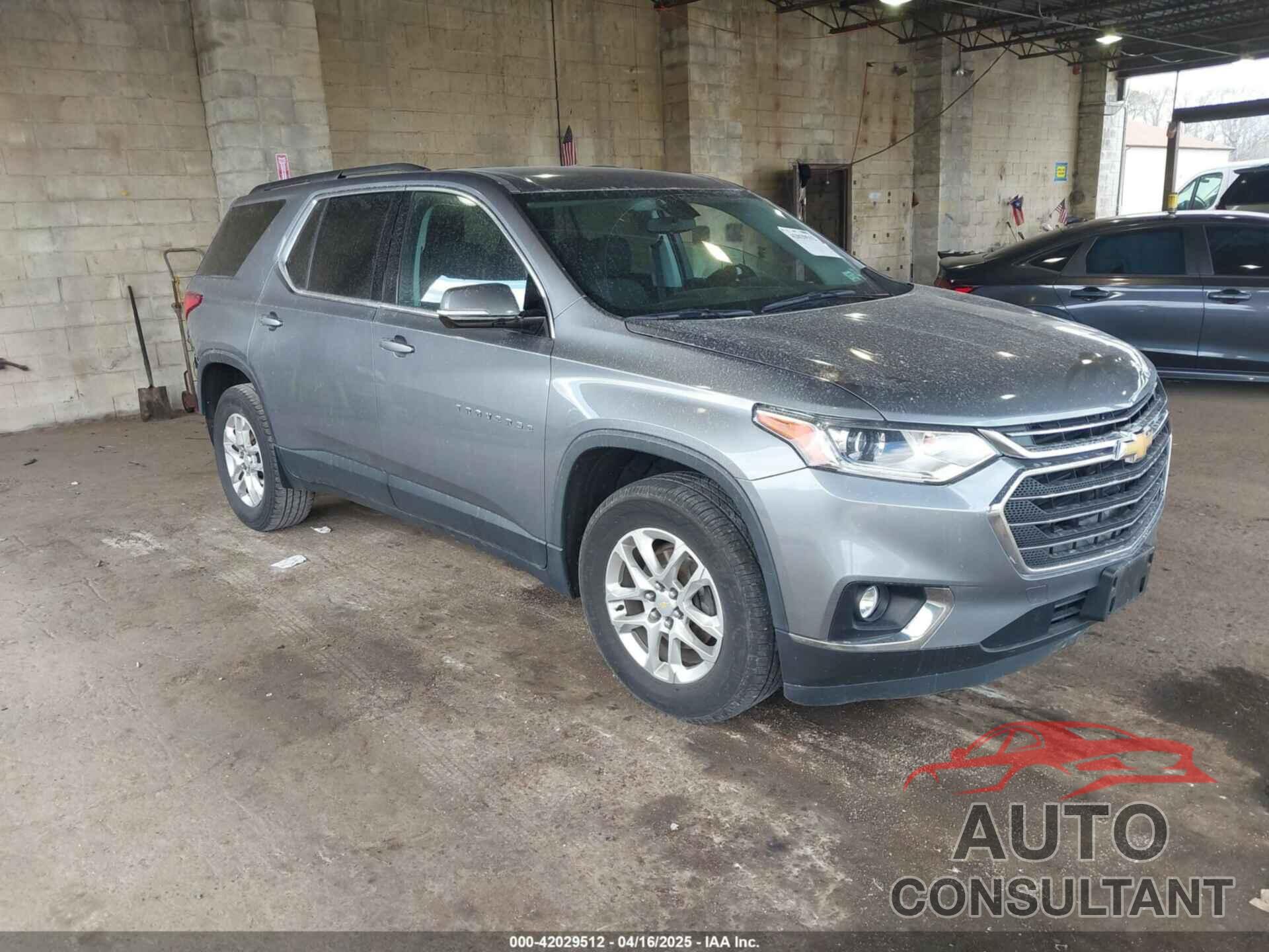 CHEVROLET TRAVERSE 2019 - 1GNERGKW2KJ134096