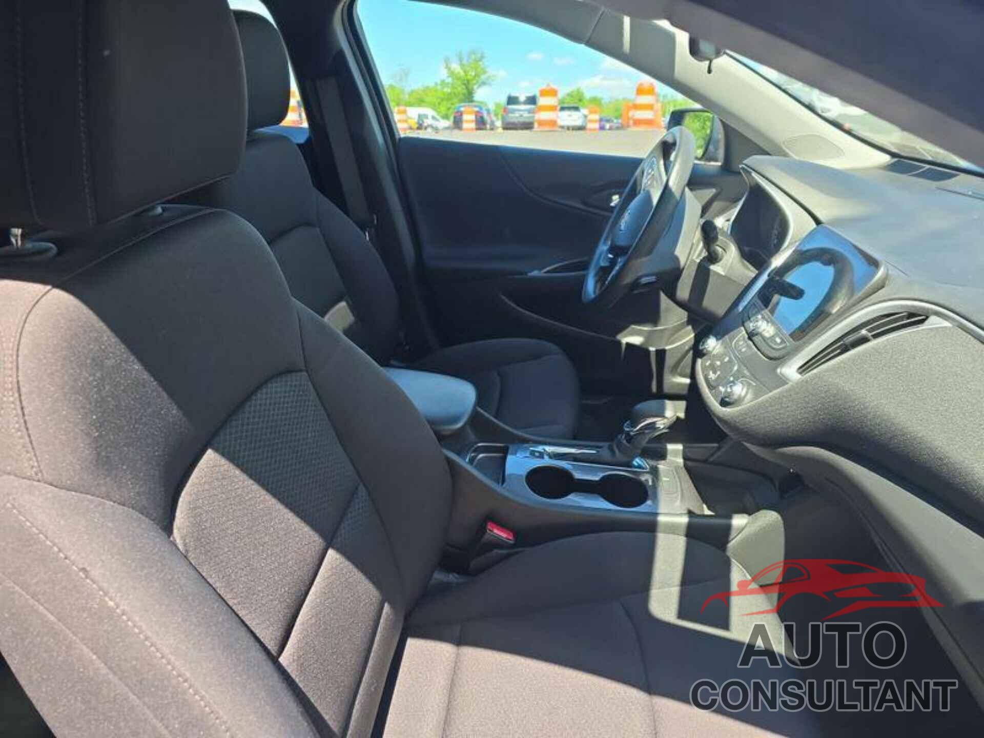 CHEVROLET MALIBU 2023 - 1G1ZB5ST6PF243494