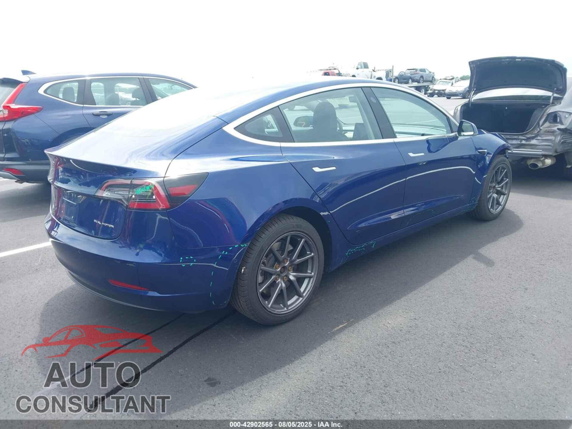 TESLA MODEL 3 2018 - 5YJ3E1EB8JF120162