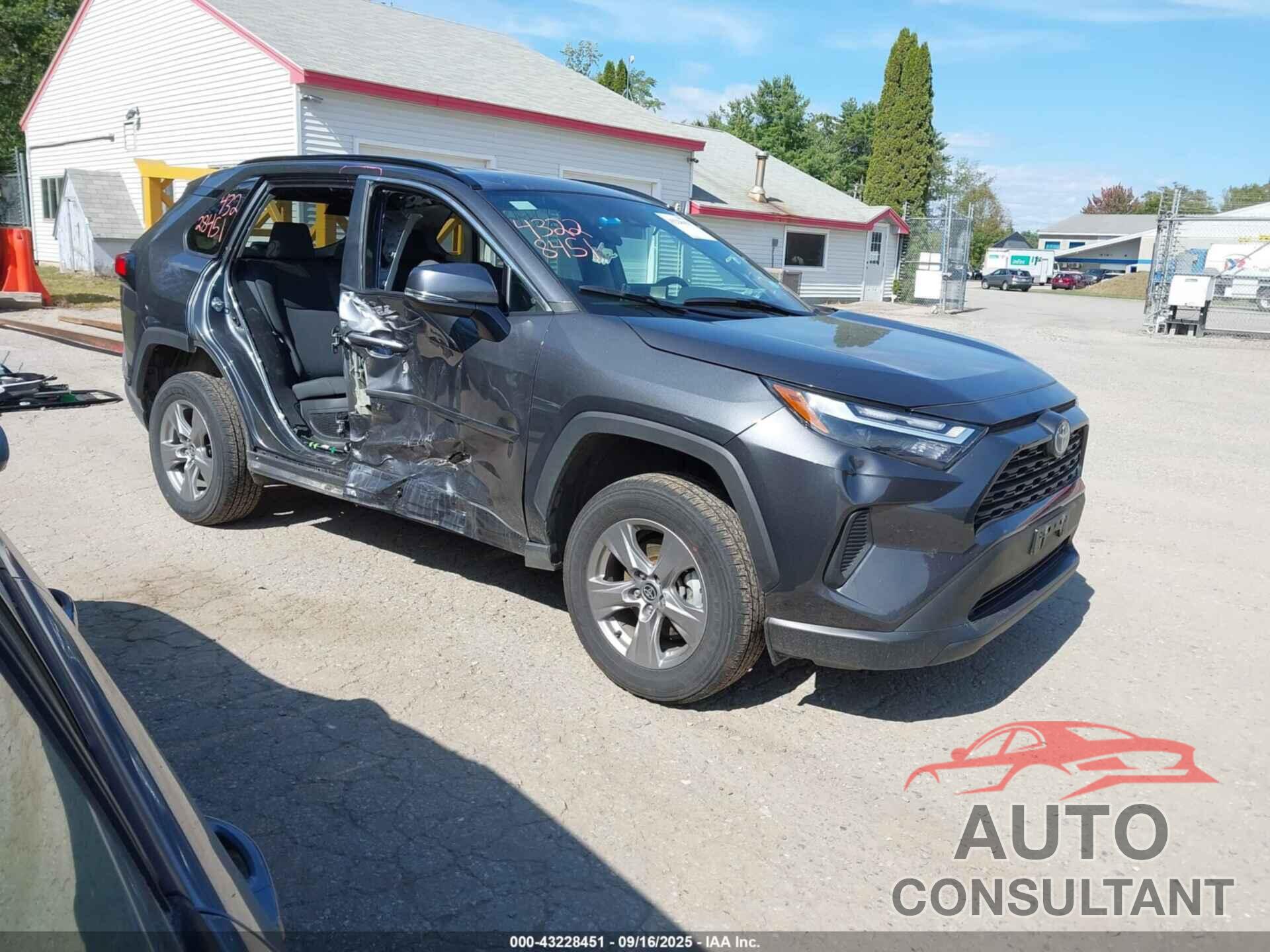 TOYOTA RAV4 HYBRID 2024 - 2T3MWRFV7RW241019