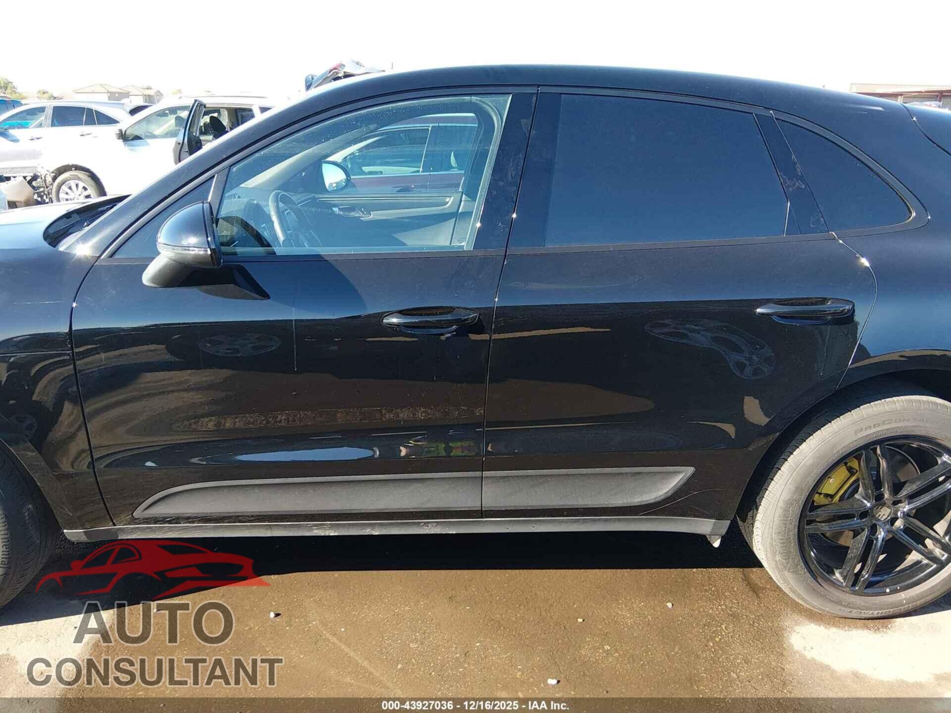 PORSCHE MACAN 2020 - WP1AA2A59LLB09131