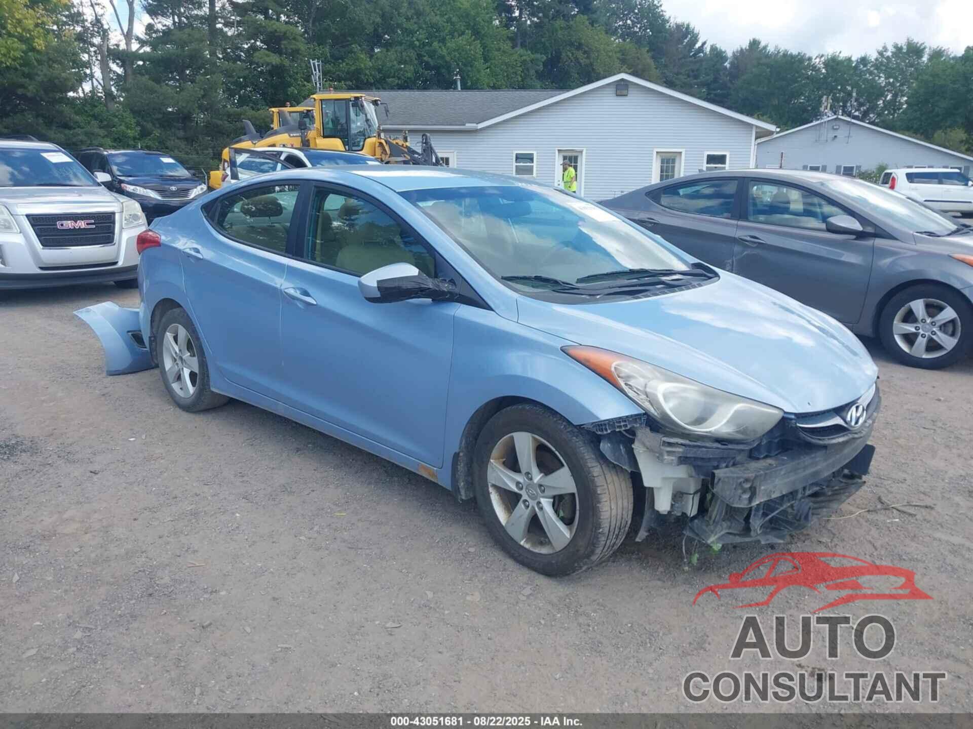 HYUNDAI ELANTRA 2013 - KMHDH4AE4DU492330