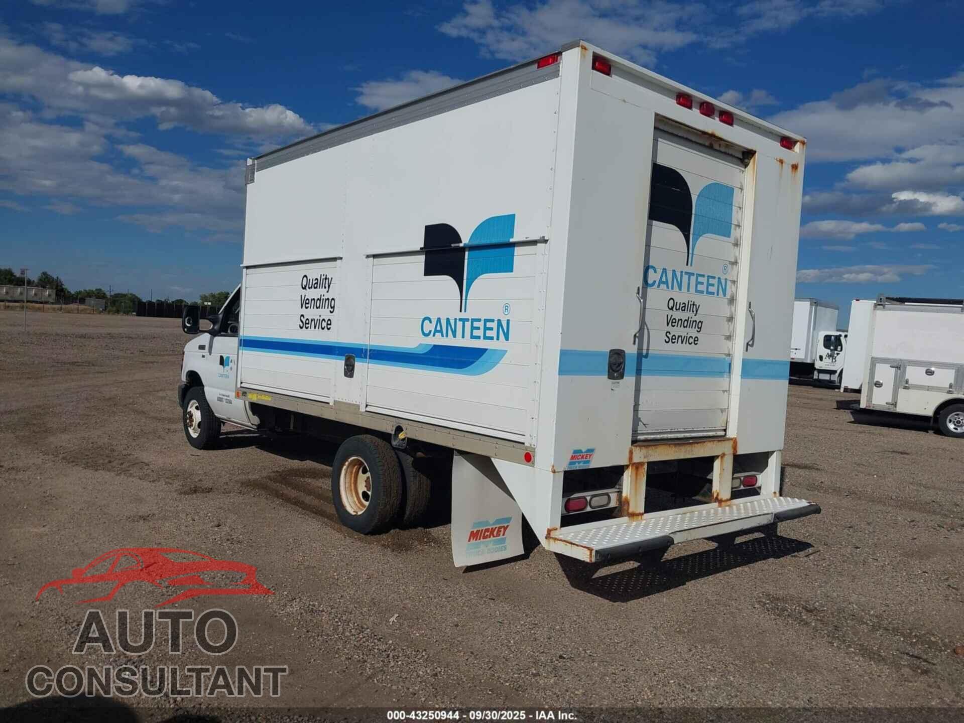 FORD E-450 CUTAWAY 2011 - 1FDXE4FL4BDB20464