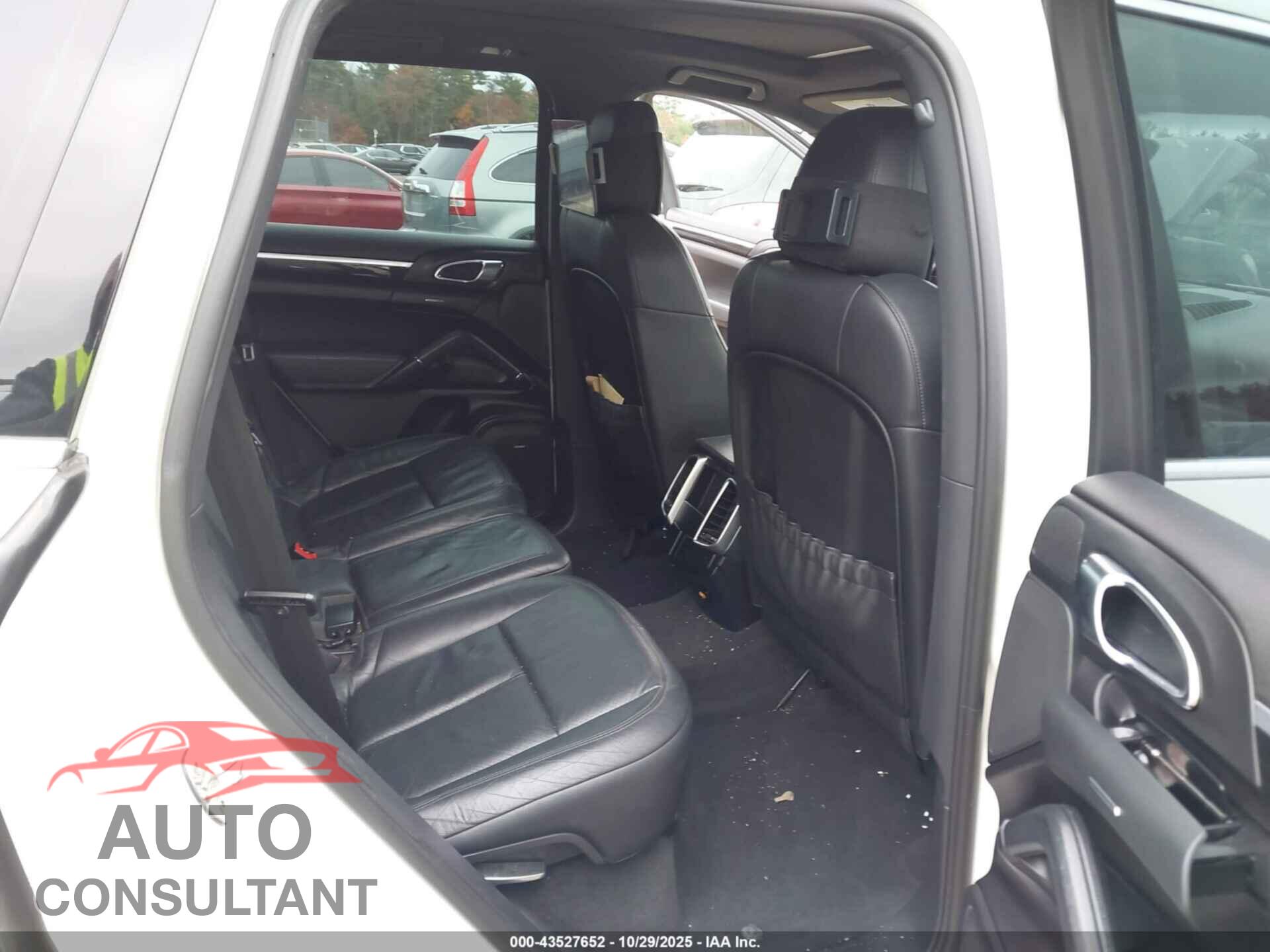 PORSCHE CAYENNE 2011 - WP1AA2A29BLA04349