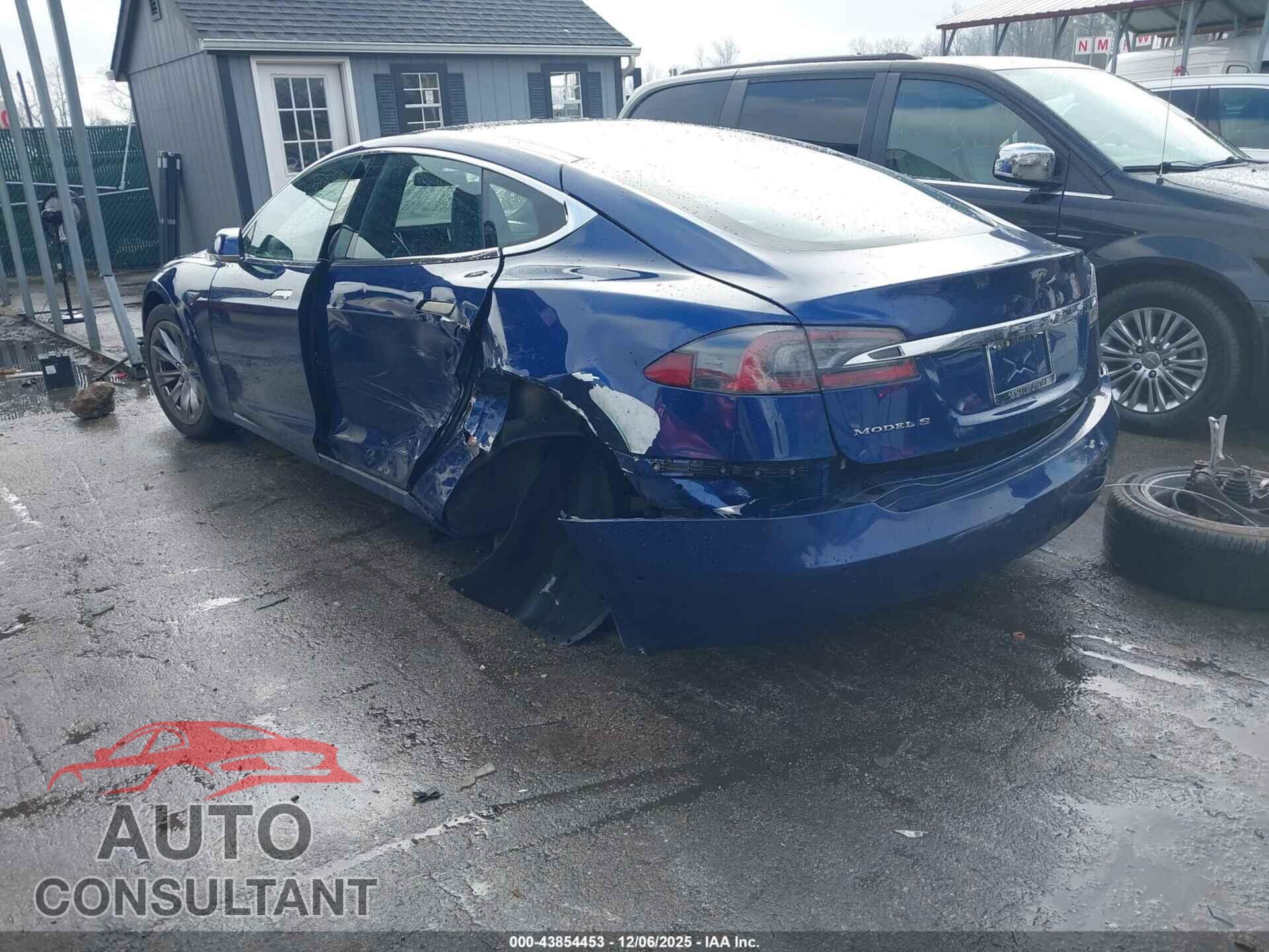 TESLA MODEL S 2016 - 5YJSA1E23GF153845