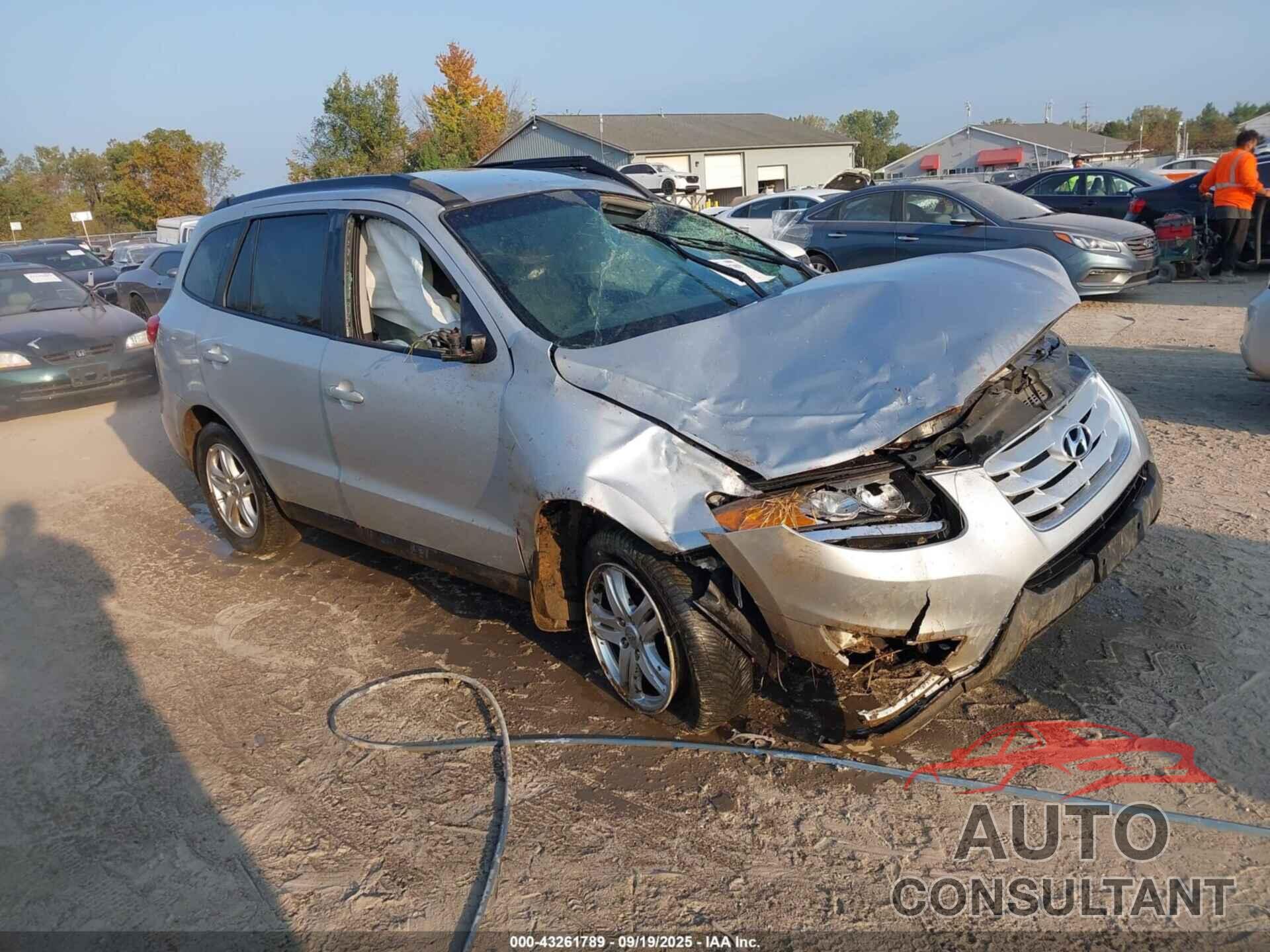 HYUNDAI SANTA FE 2011 - 5XYZGDAG7BG020992