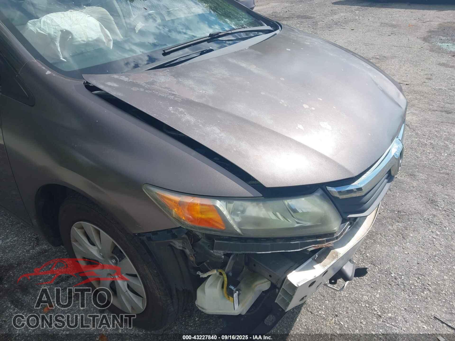 HONDA CIVIC 2012 - 19XFB2F56CE305355