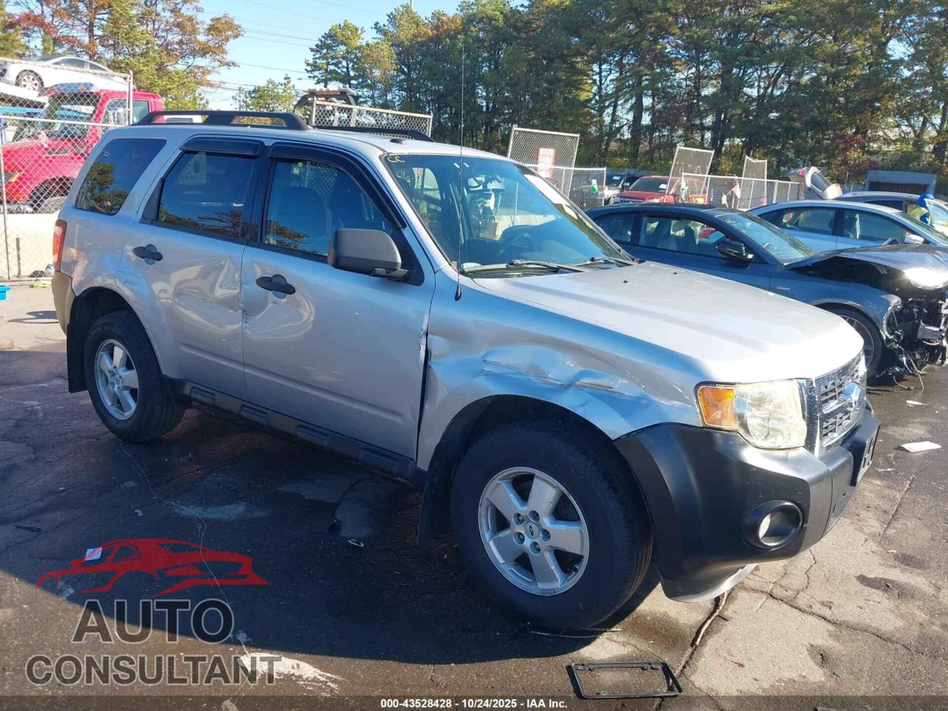 FORD ESCAPE 2009 - 1FMCU93709KD08491
