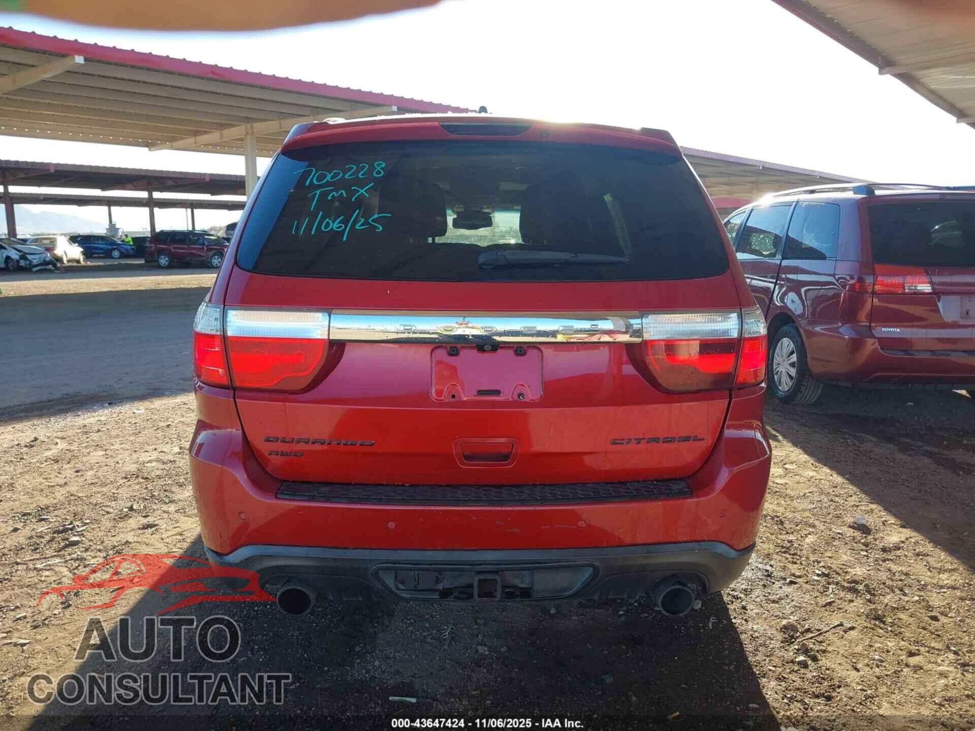 DODGE DURANGO 2011 - 1D4SE5GT6BC700228
