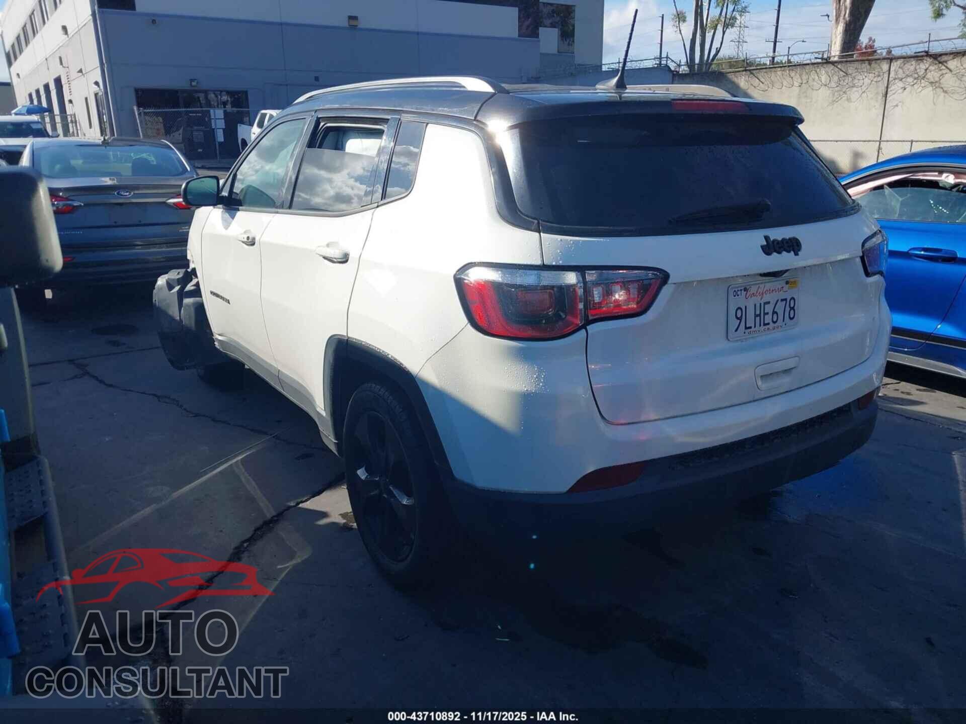 JEEP COMPASS 2019 - 3C4NJCBB1KT844010