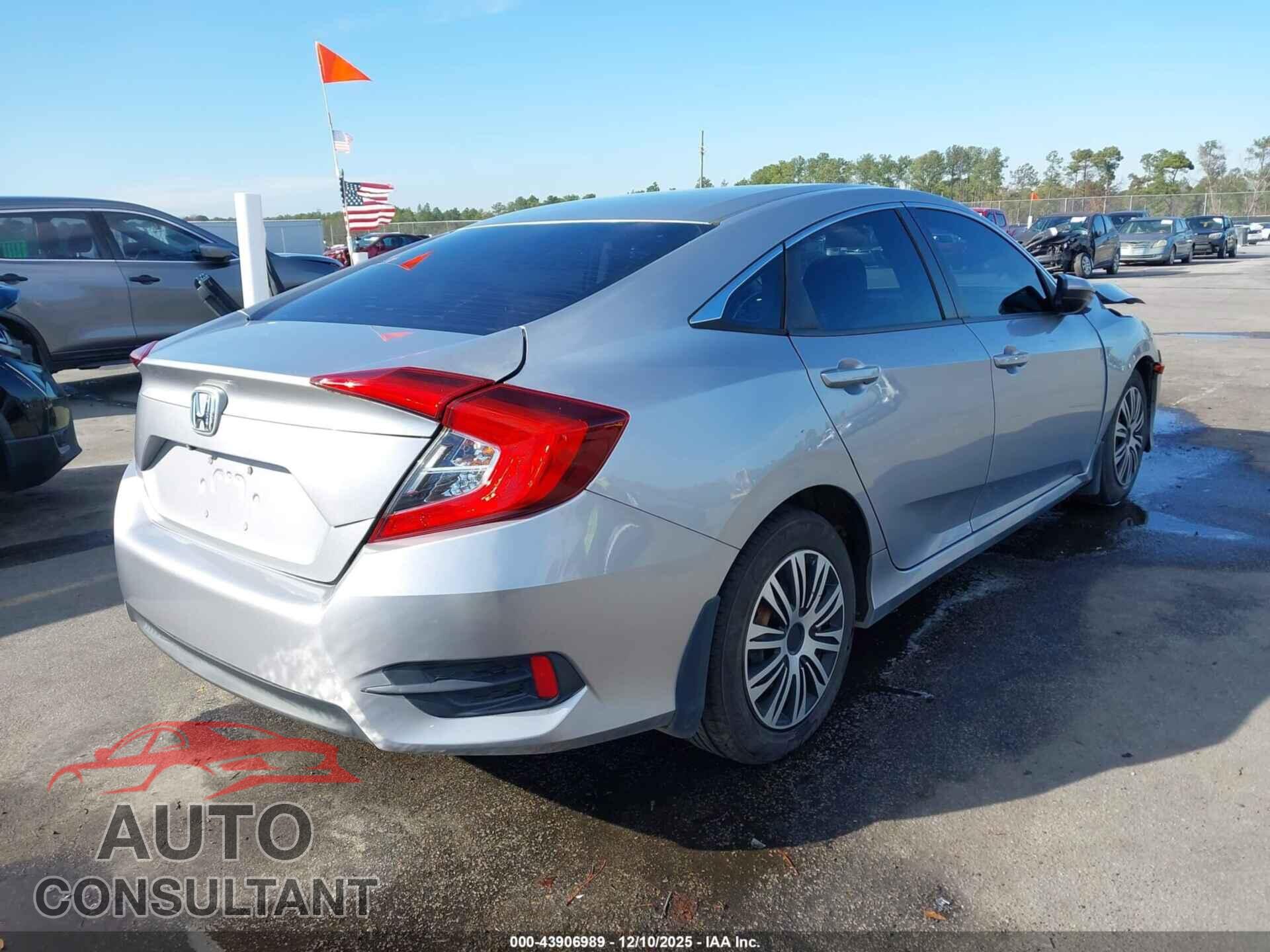 HONDA CIVIC 2017 - 2HGFC2F57HH559909