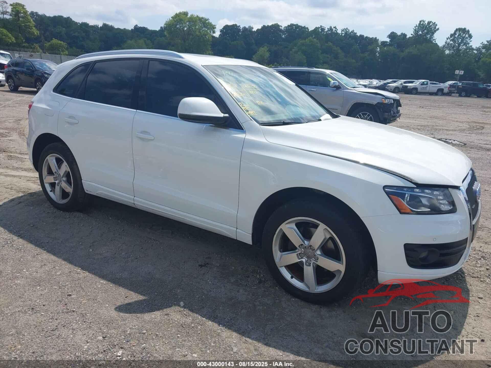 AUDI Q5 2012 - WA1LFAFP2CA100714